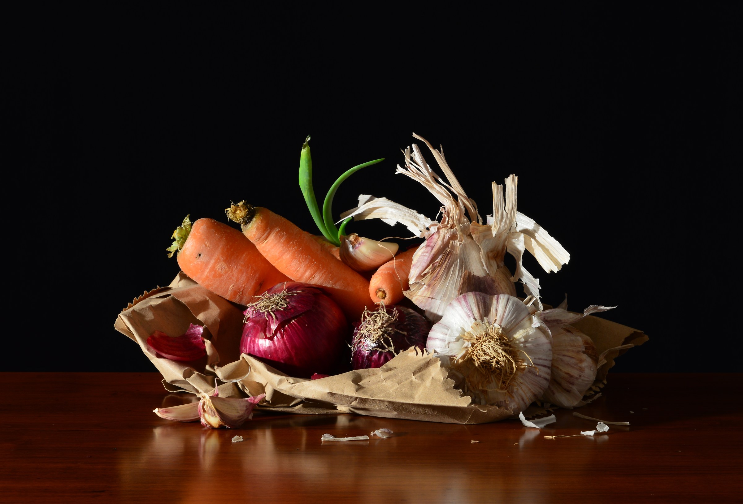 Garlic, red onions and carrots