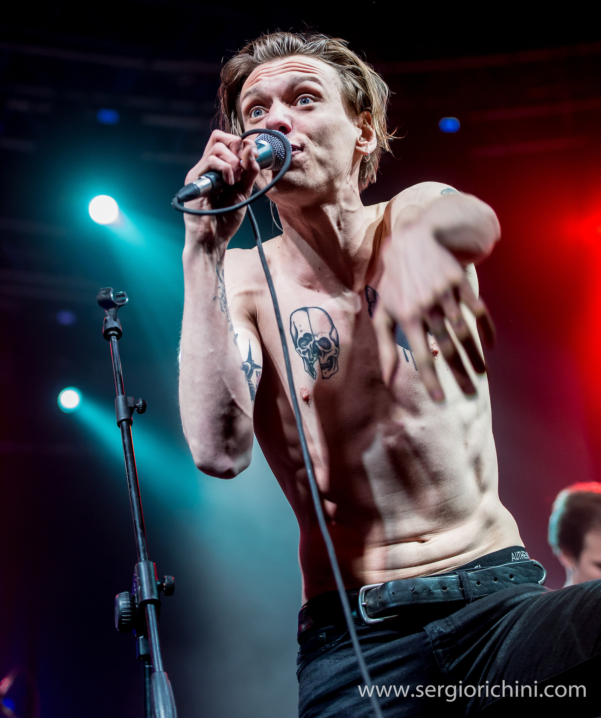 Jamie Campbell Bower, Counterfeit