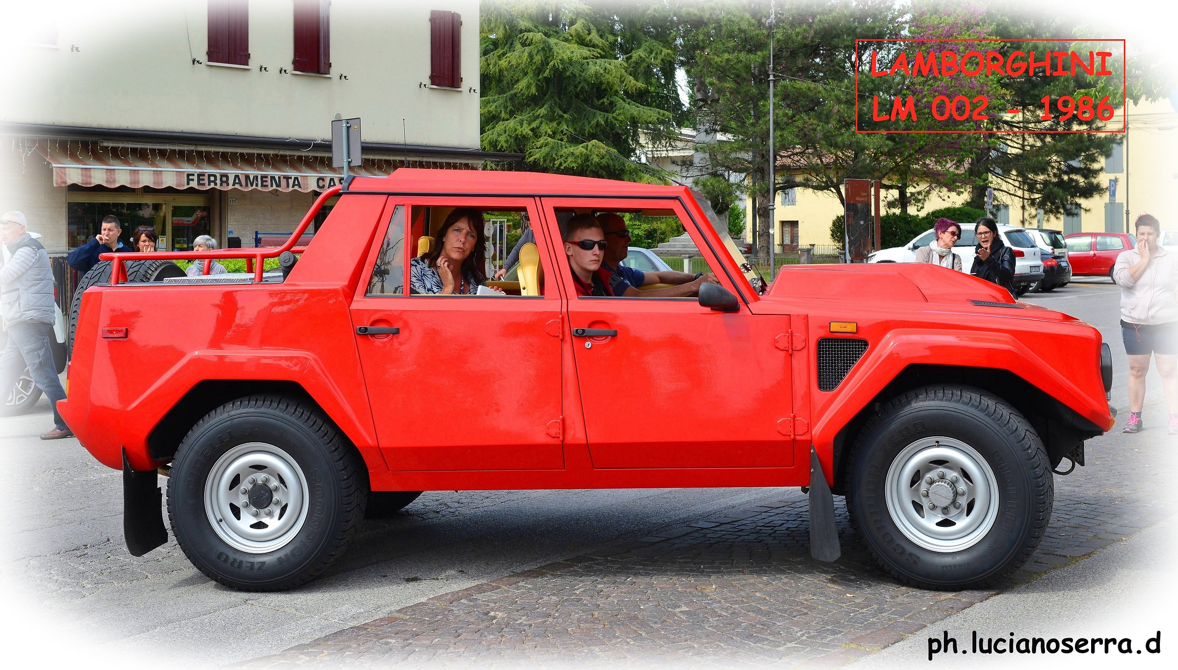 Lamborghini LM 002 - 1986