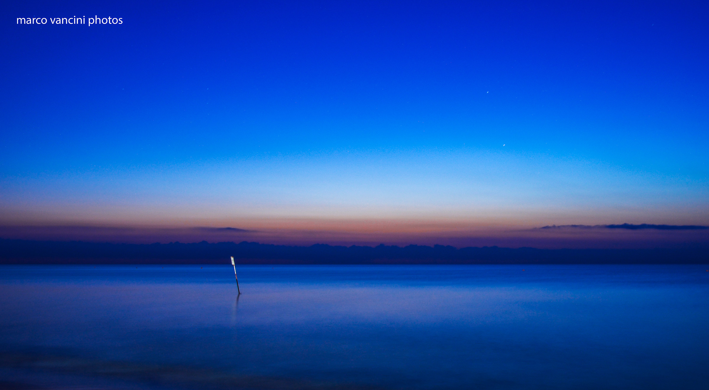 The sea like a painting