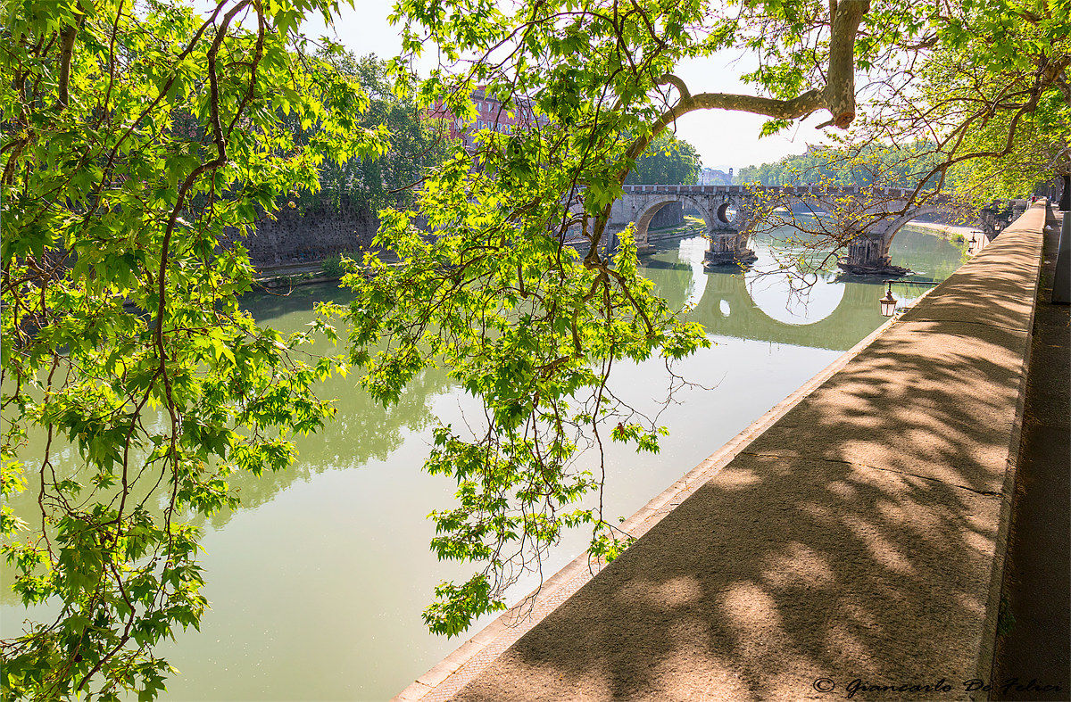 And along the Tiber that was slow slow ........