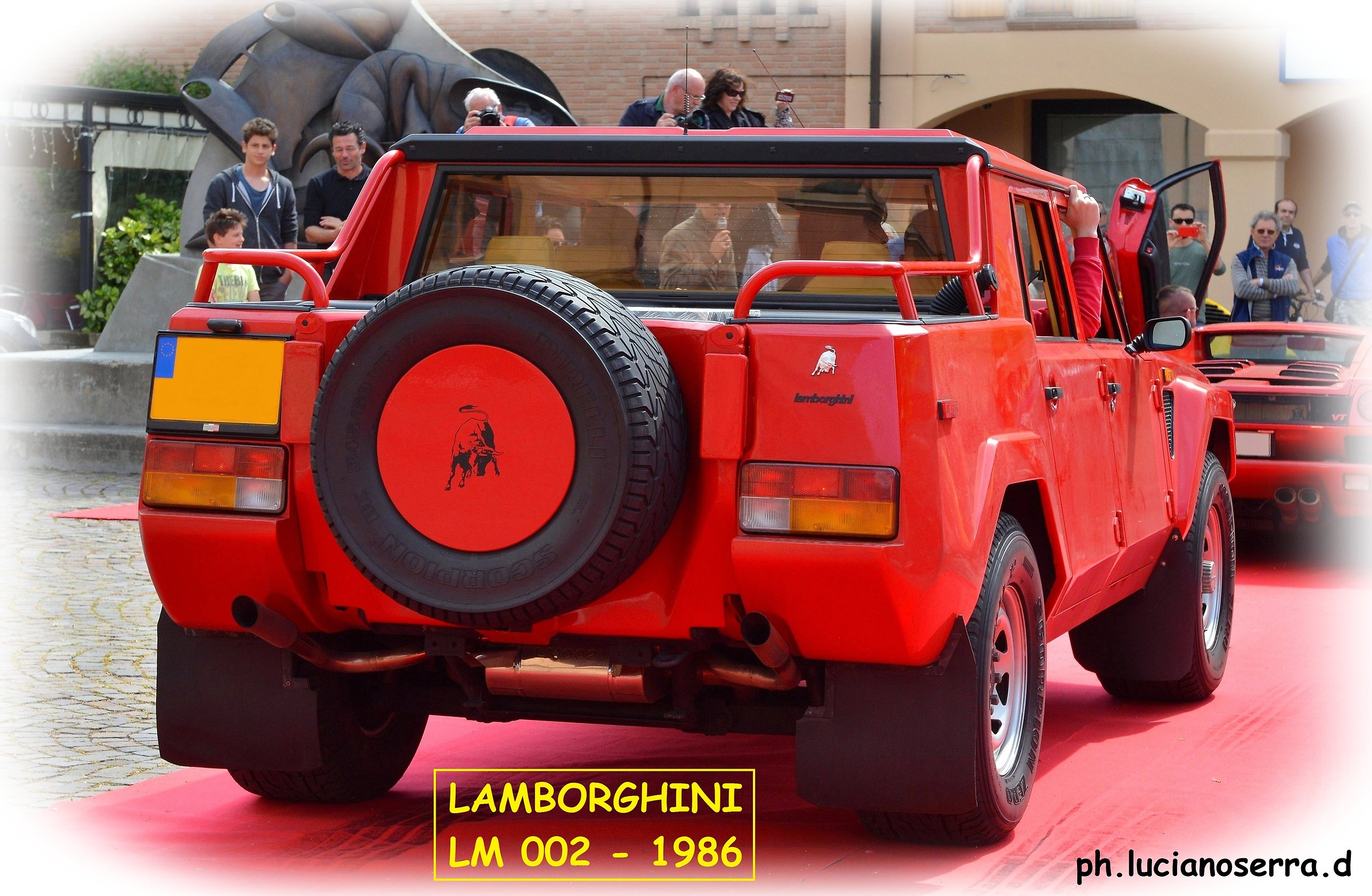 Lamborghini LM 002 - 1986
