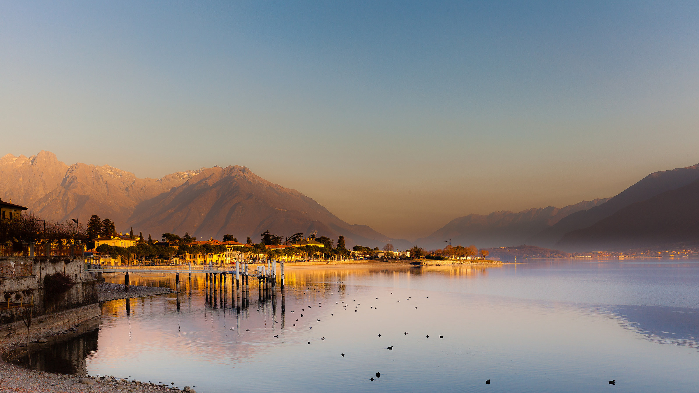 A warm sunset in Domaso