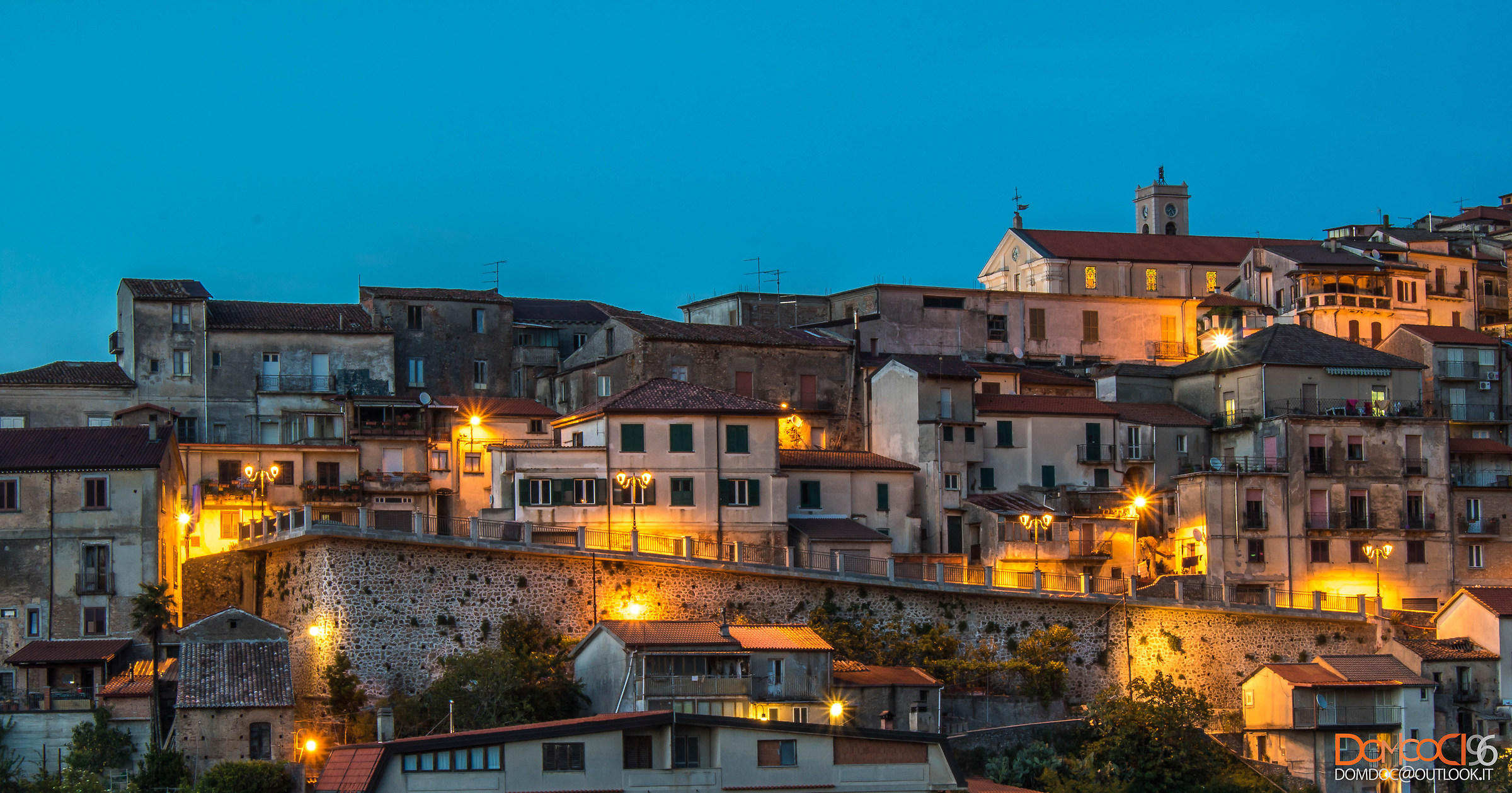 San Giorgio si prepara per un'altra notte...