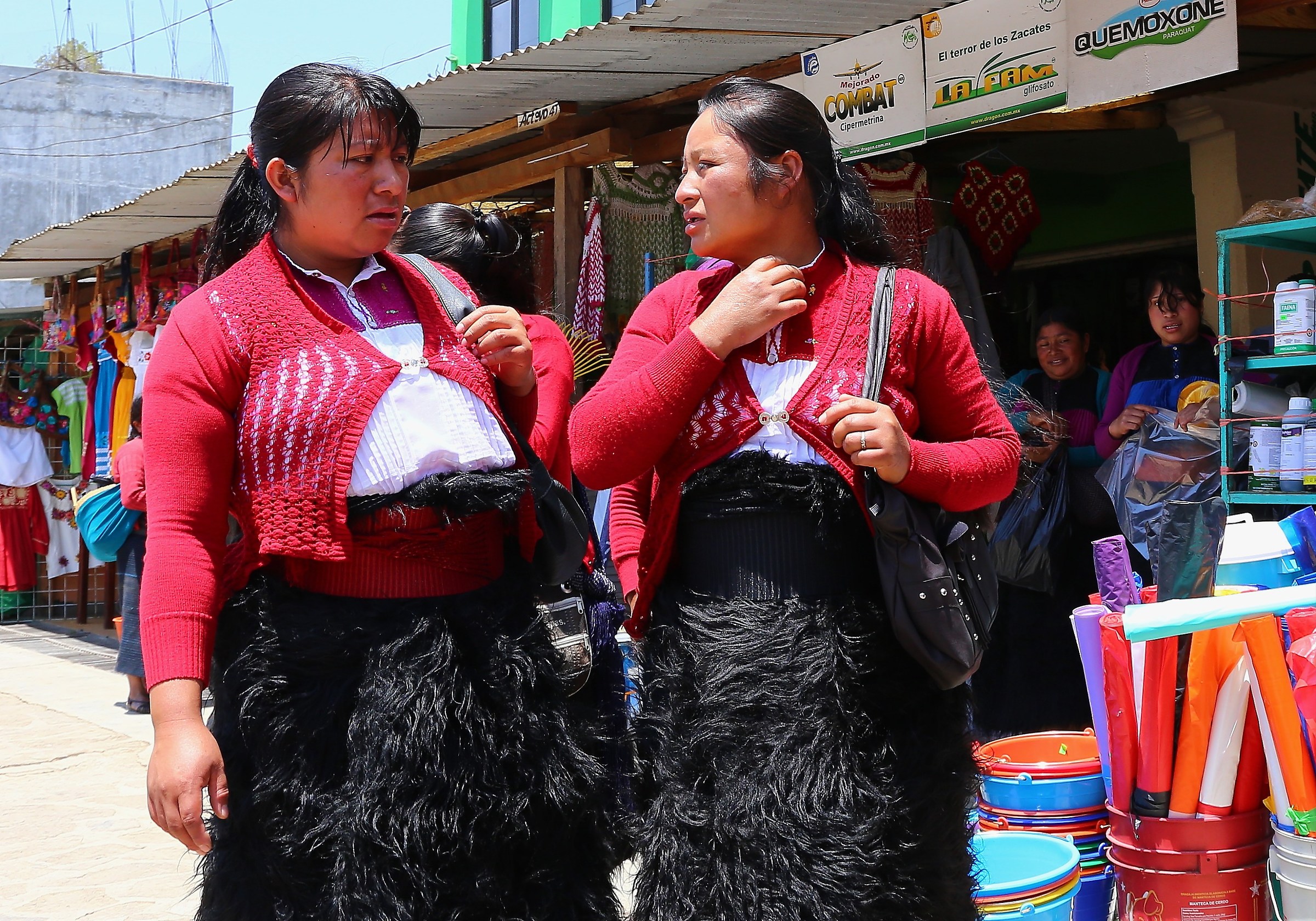 Tzotzil women