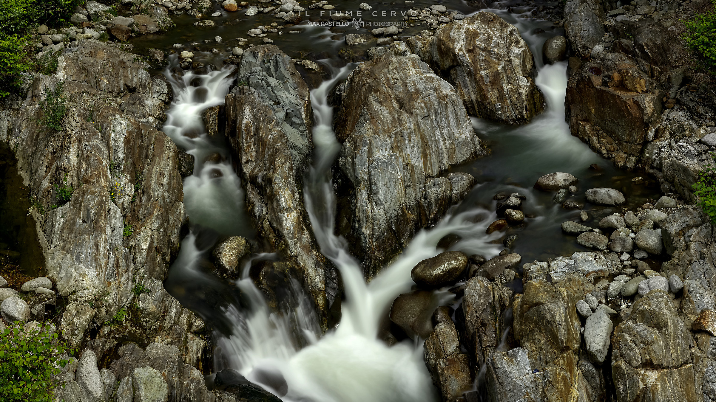 The River Cervo: Where the water draws