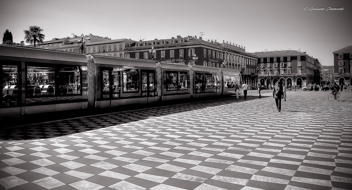 Place Massena-Nizza