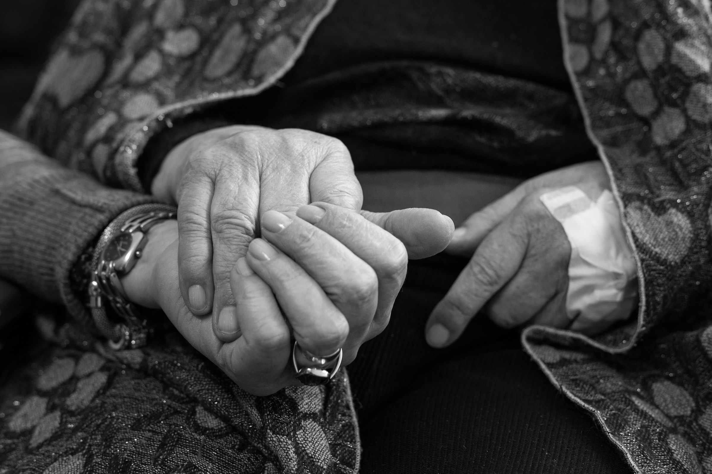 When a gesture is worth a thousand words ...