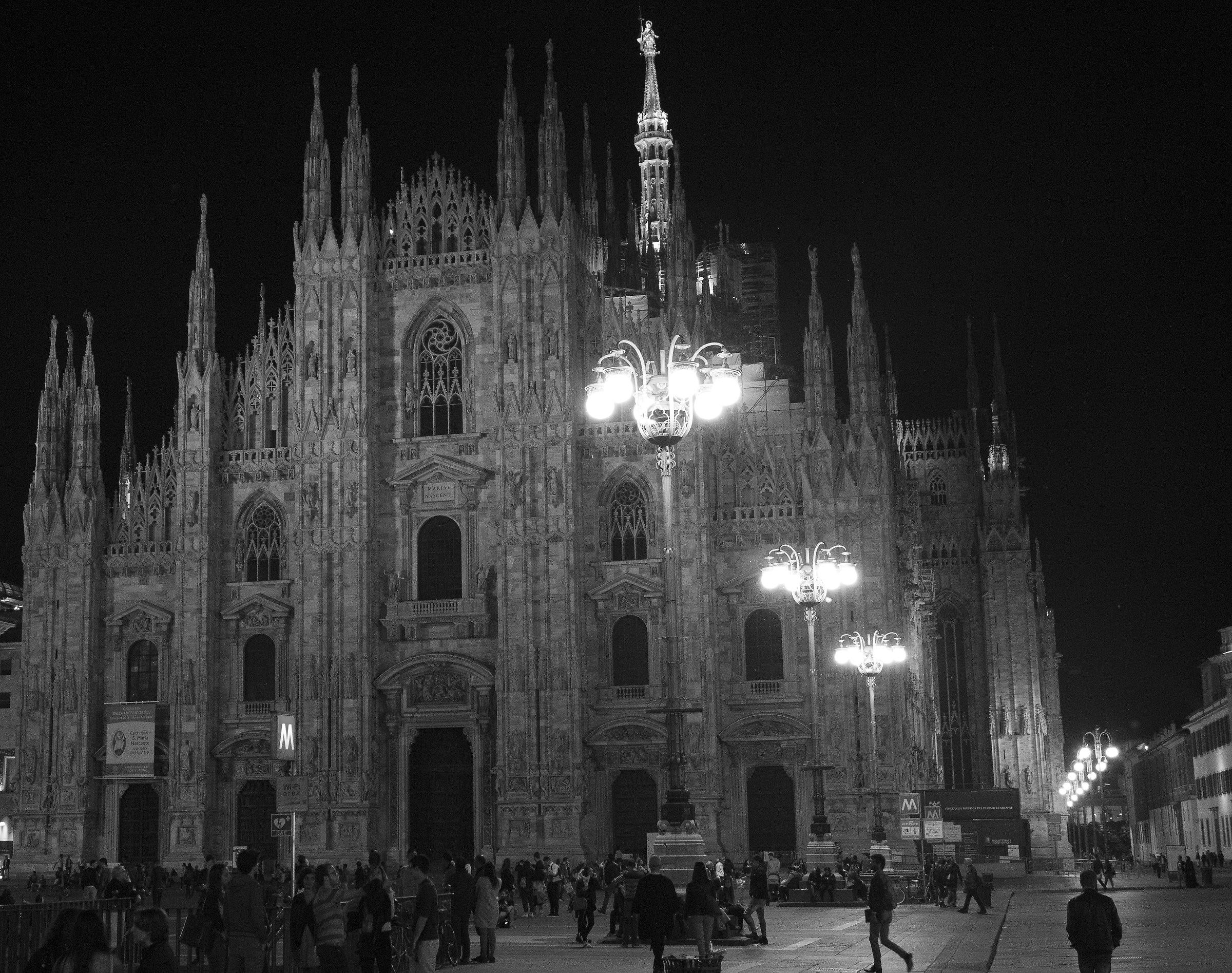 duomo B / N