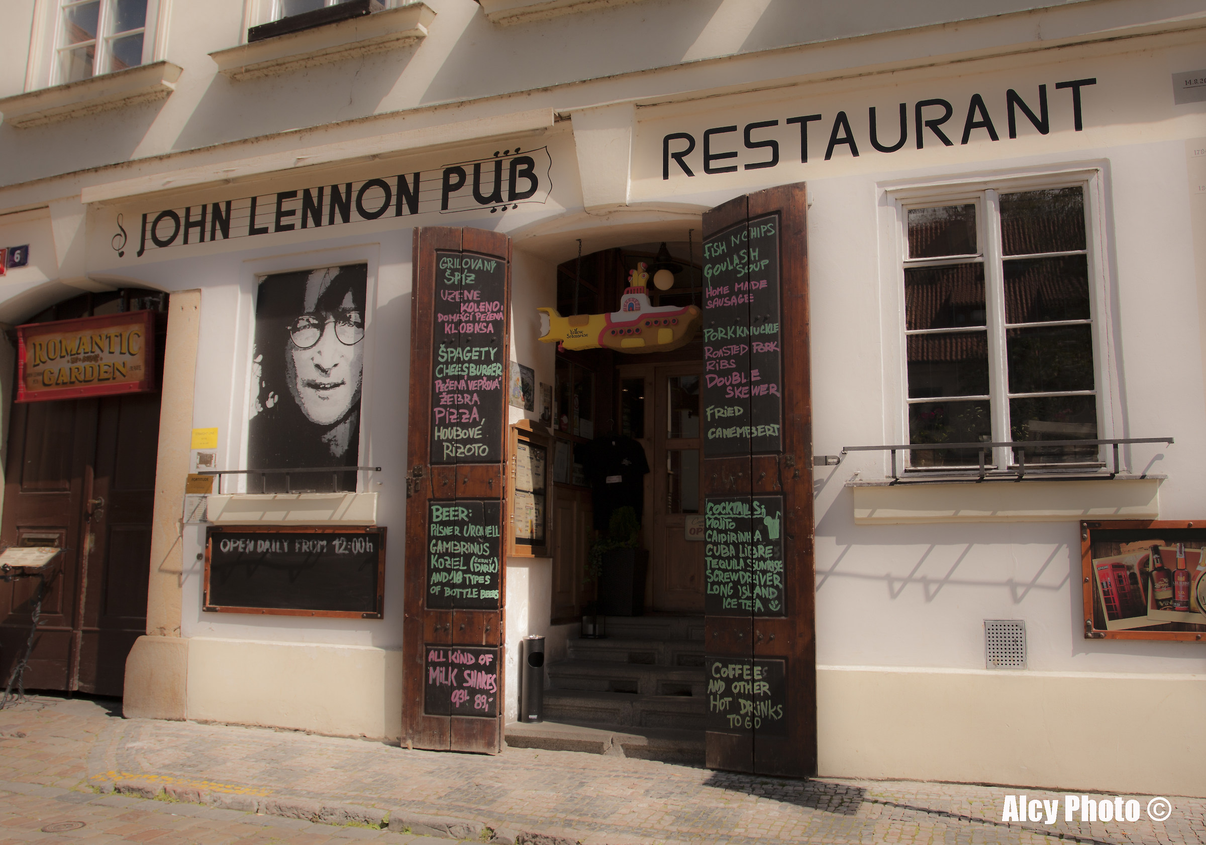 John Lennon Restaurant