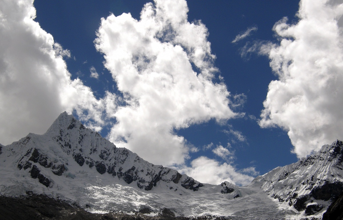 l' Alpamayo, nella Cordillera Blanca