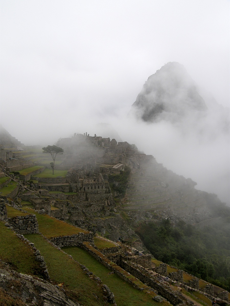 Macchu Picchu in the mists of early morning