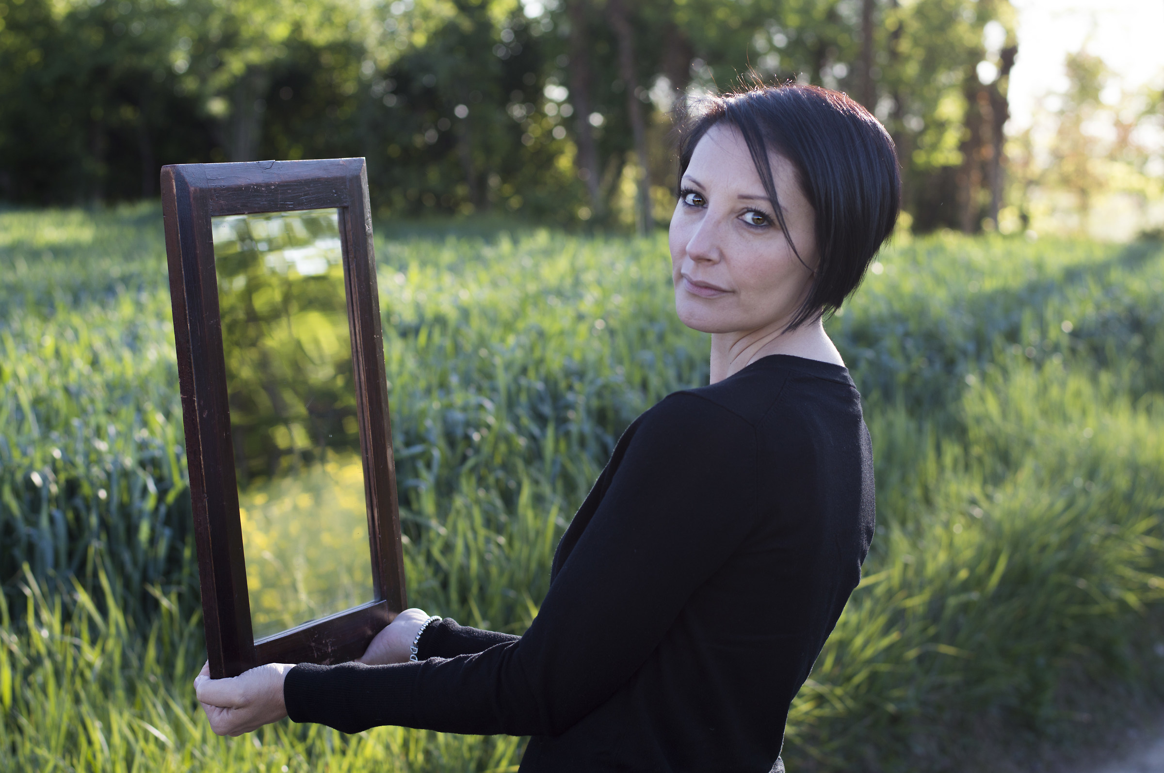 The mirror is itself when it is empty