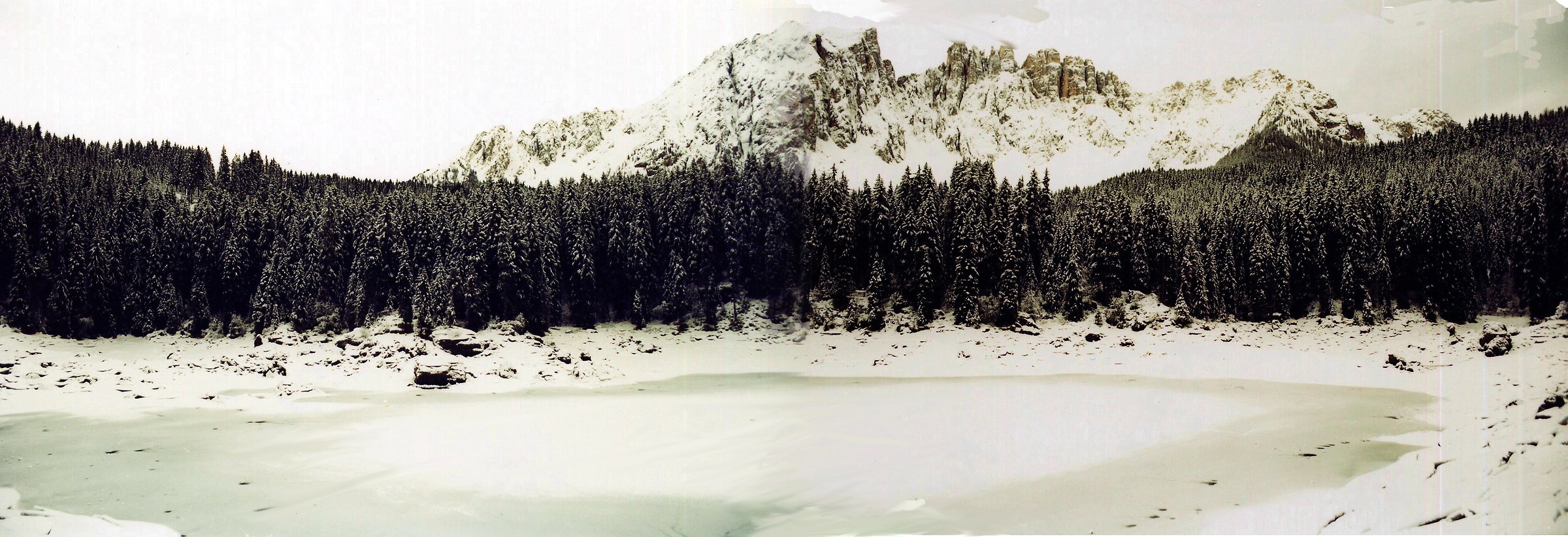 Strano scatto a colori