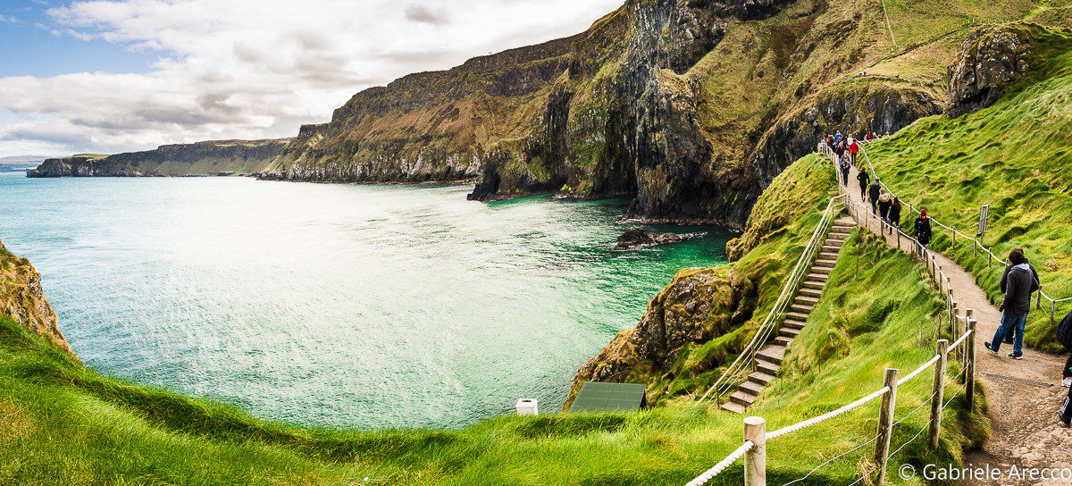 Carrick-a-rede, sentiero verso il mare