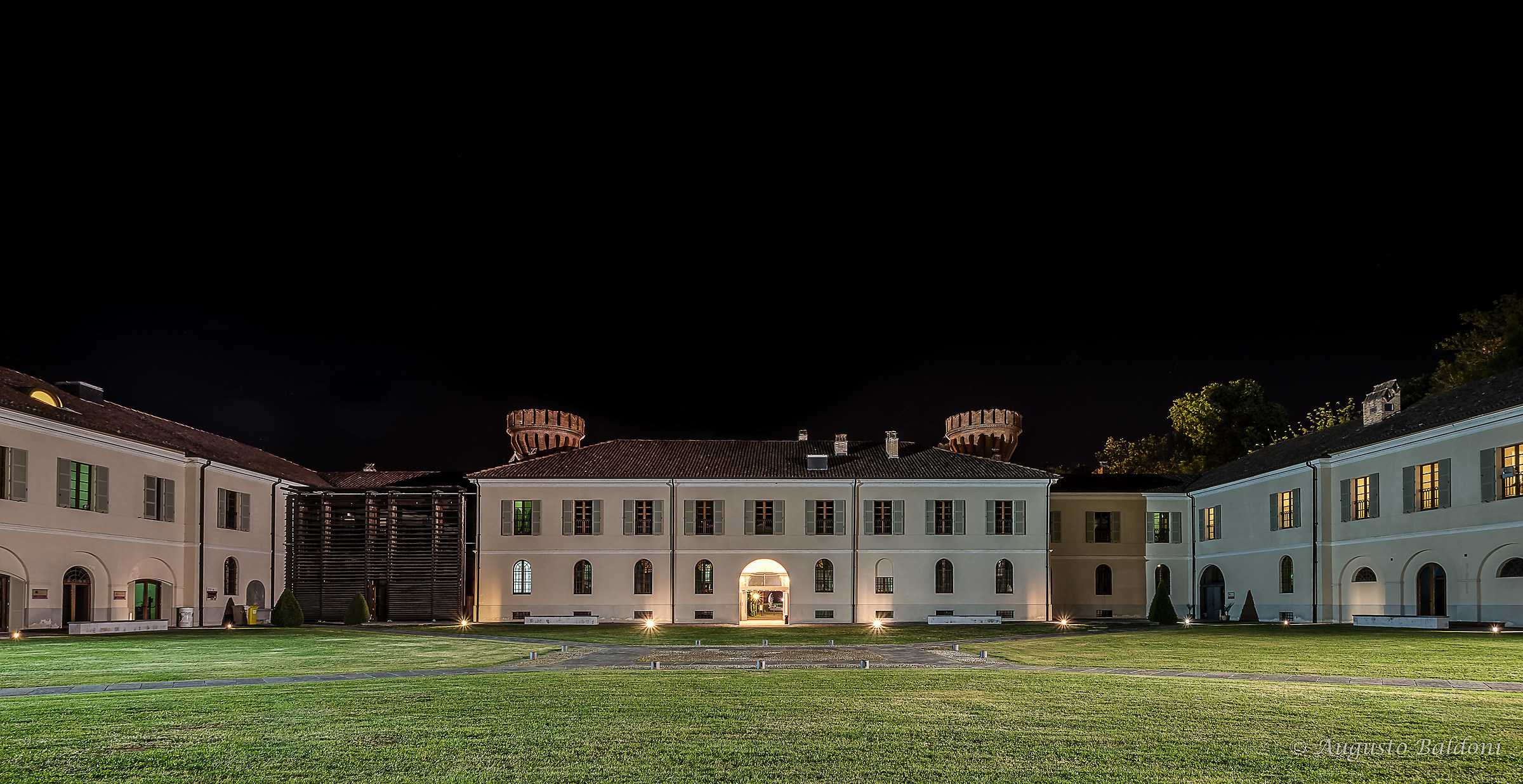 Agenzia di Pollenzo - Indoor Court