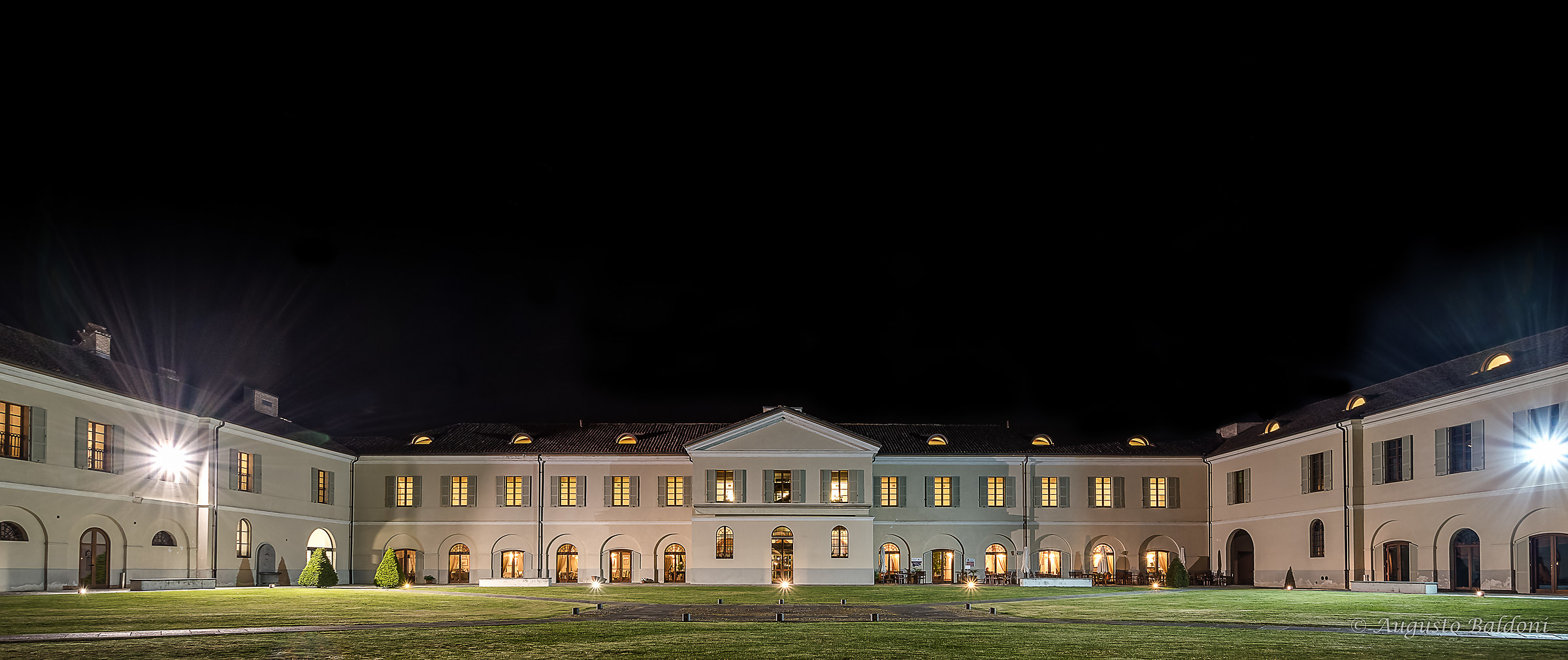 Agenzia di Pollenzo - Indoor Court