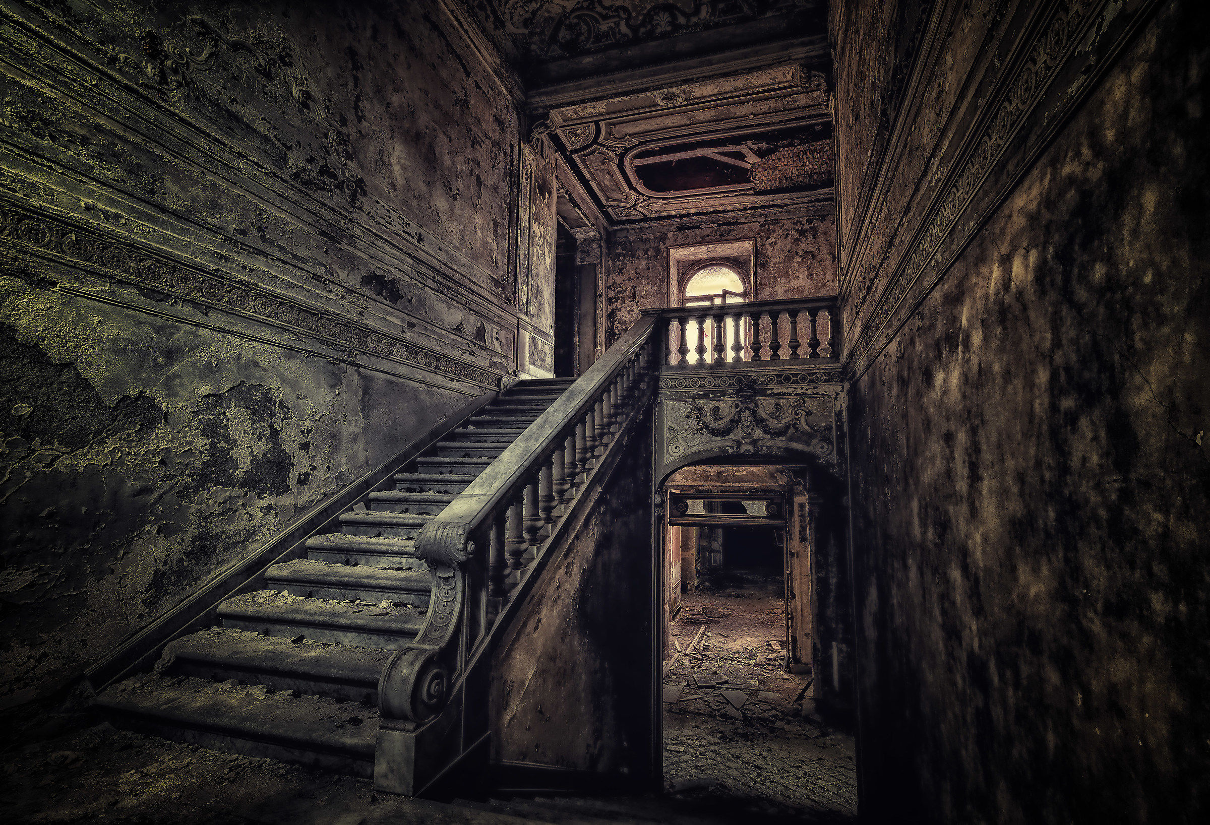 The villa of the wine grower ... the staircase