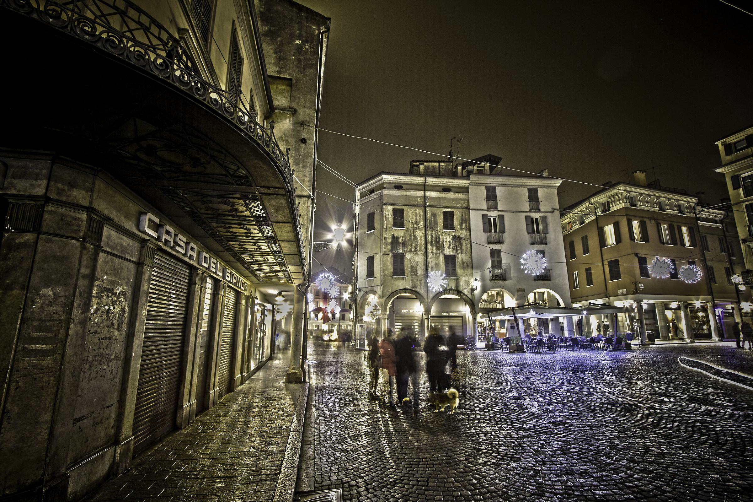 Mantova, Piazza Sant'Andrea