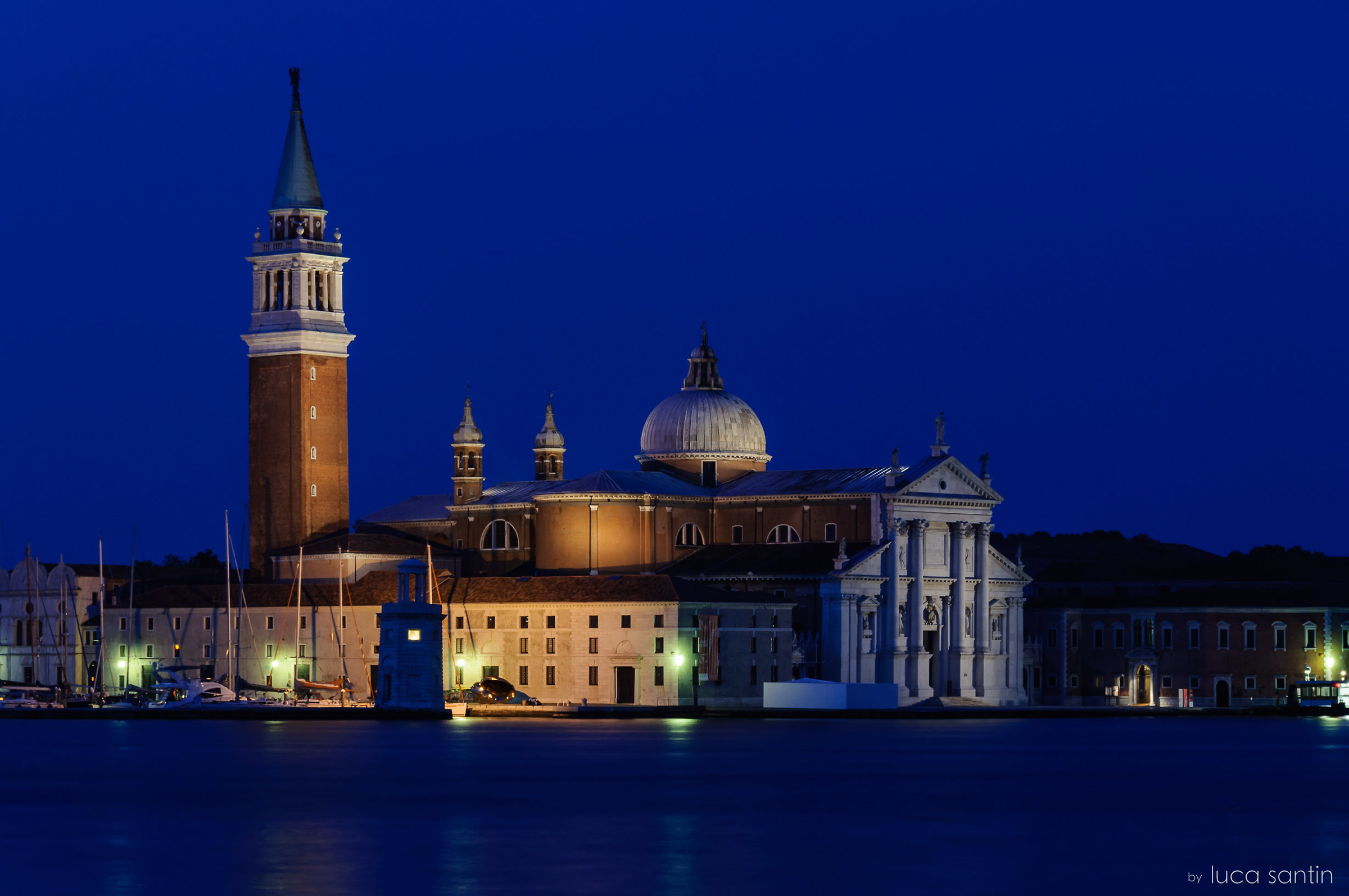 San Giorgio in blu