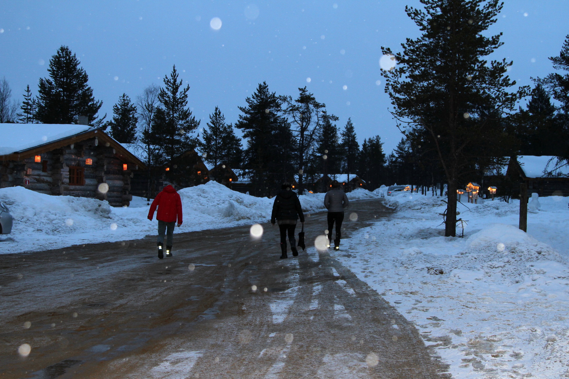 Kaukaslauttanen village