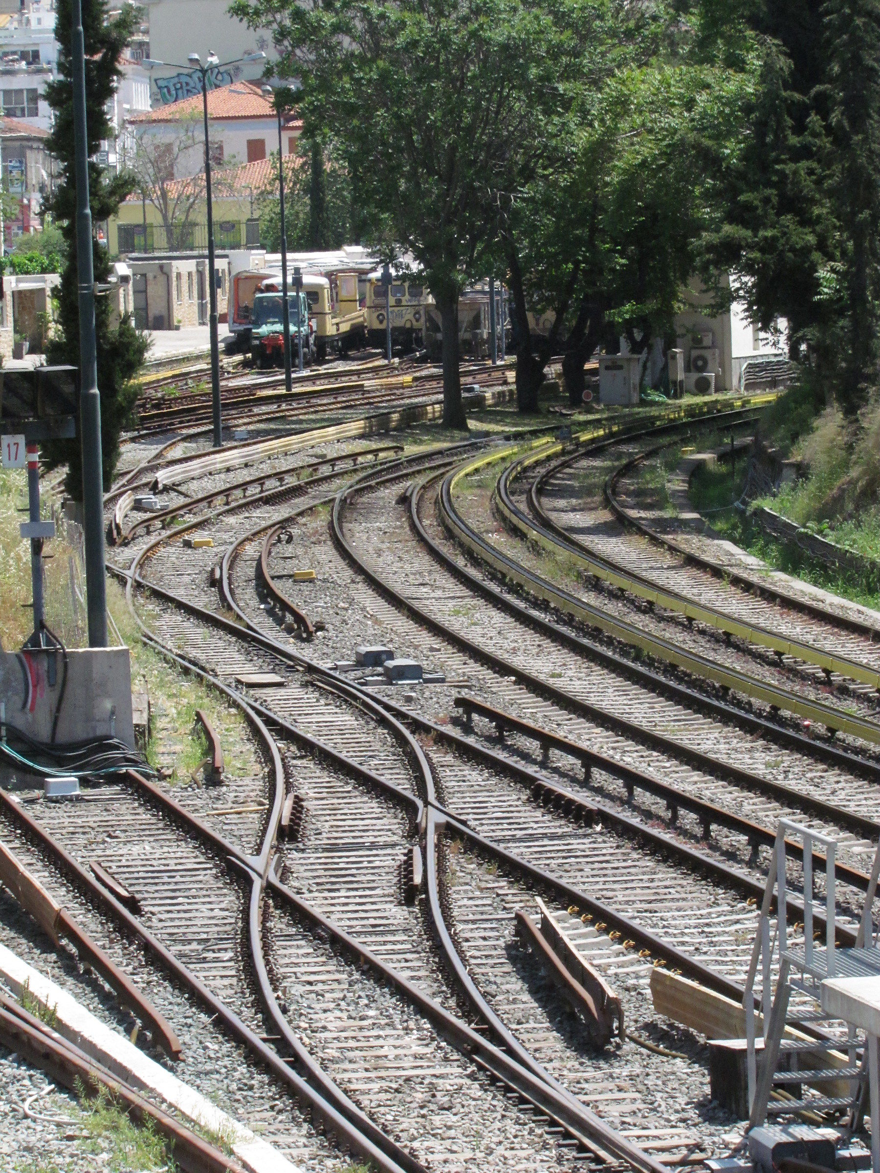 Railways in Athens, Thission