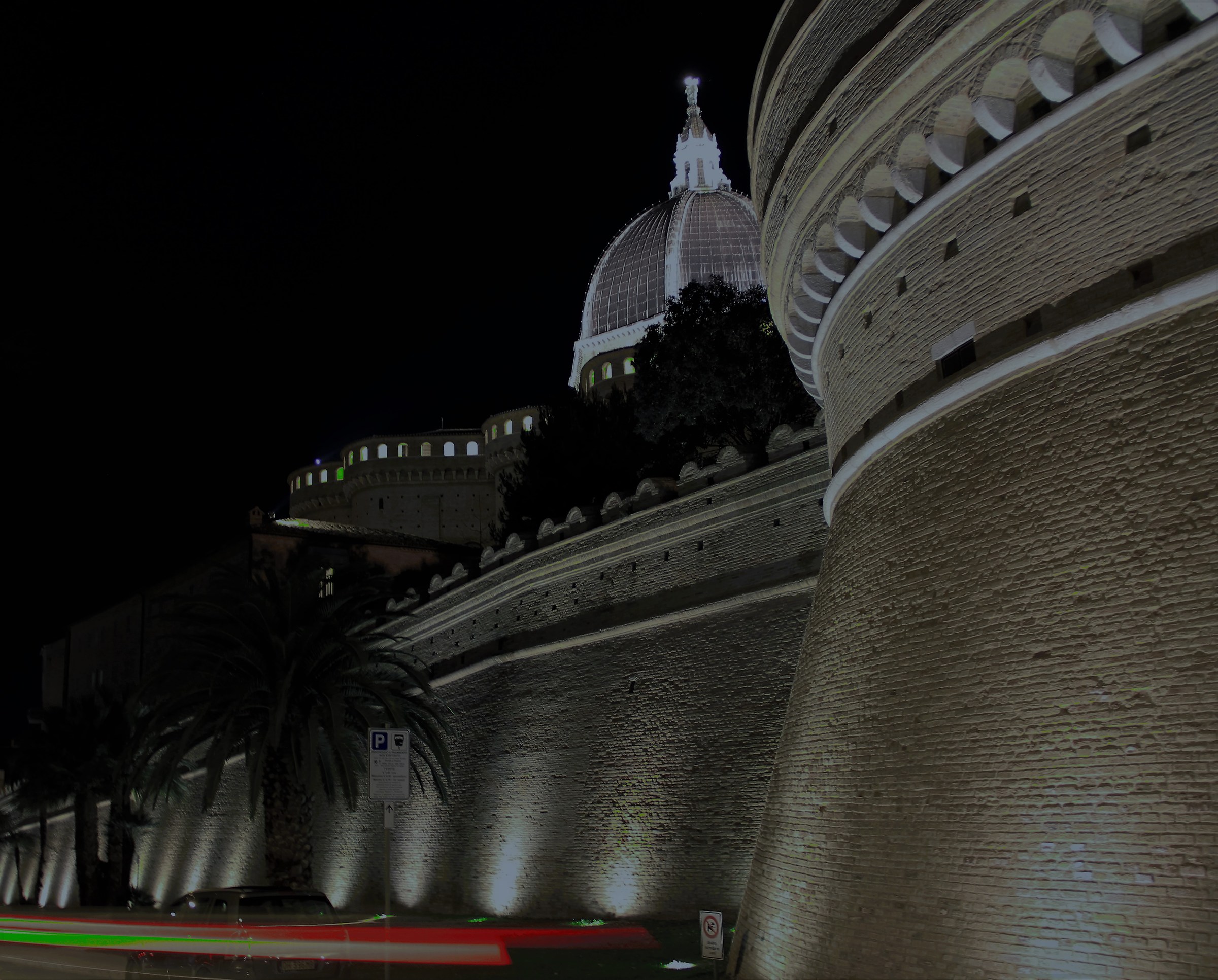 le mura della S.Casa