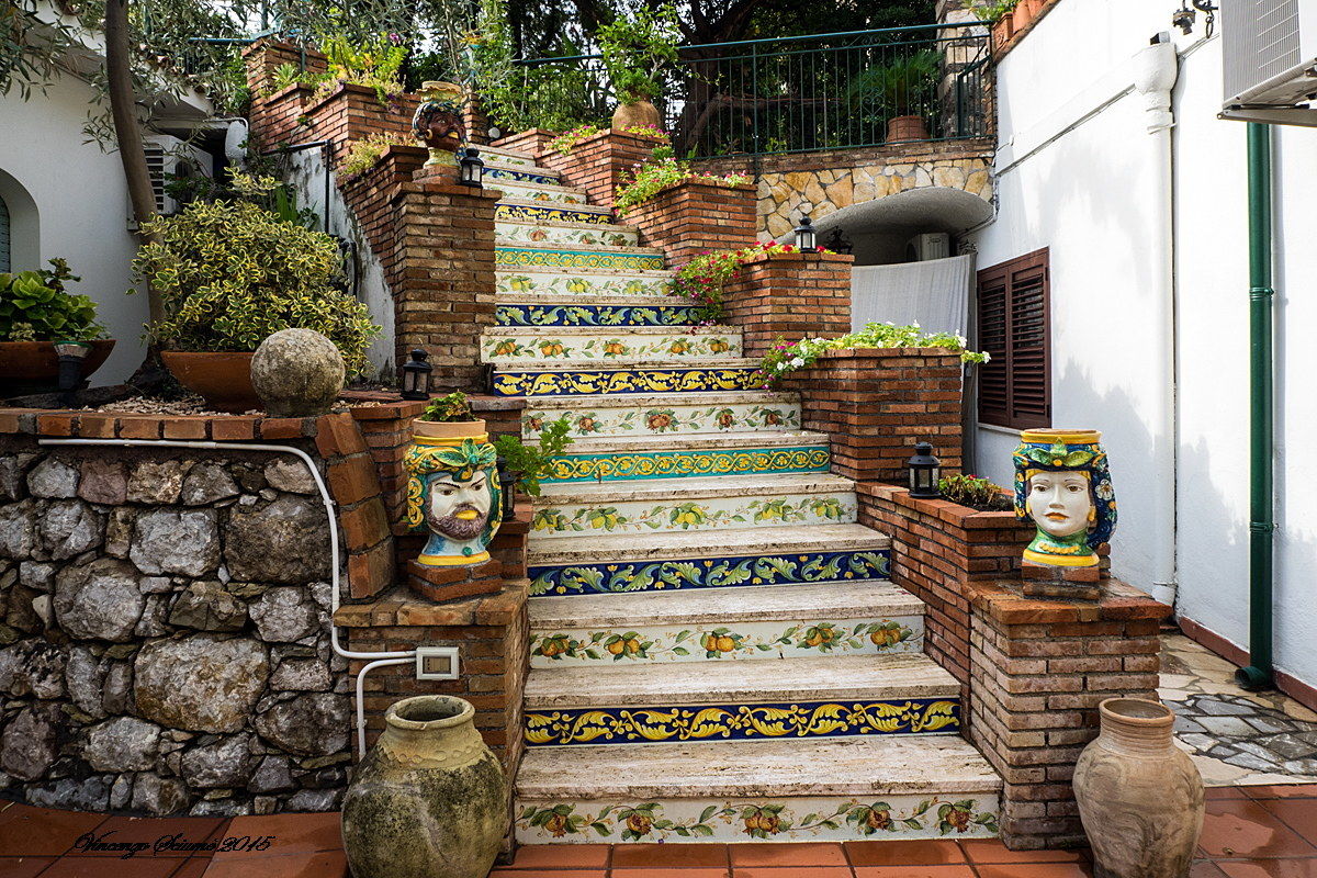 Pottery and majolica Sicilian