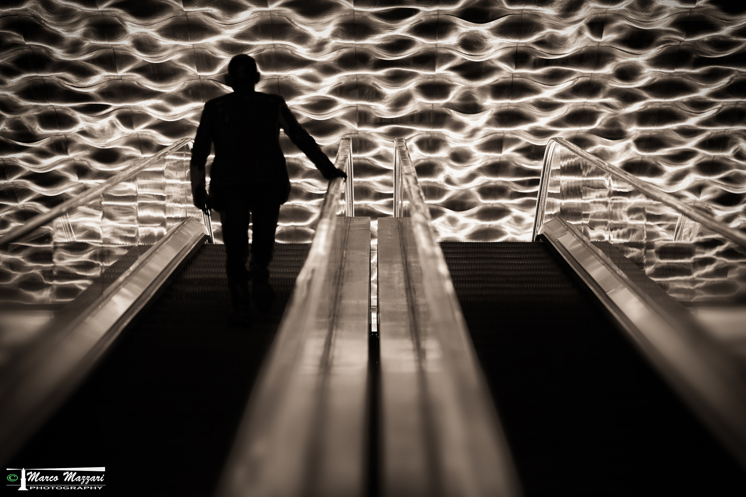 Straiway to the other side ...