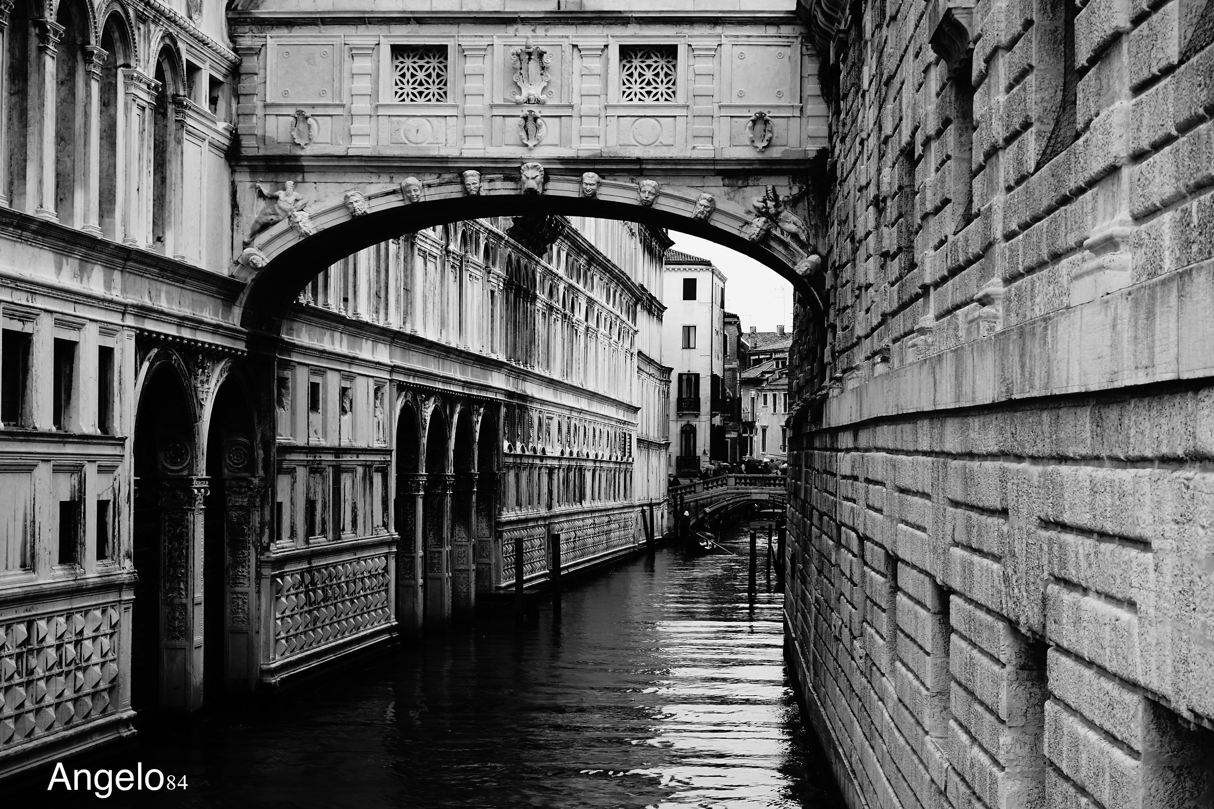 Tra le vie di Venezia