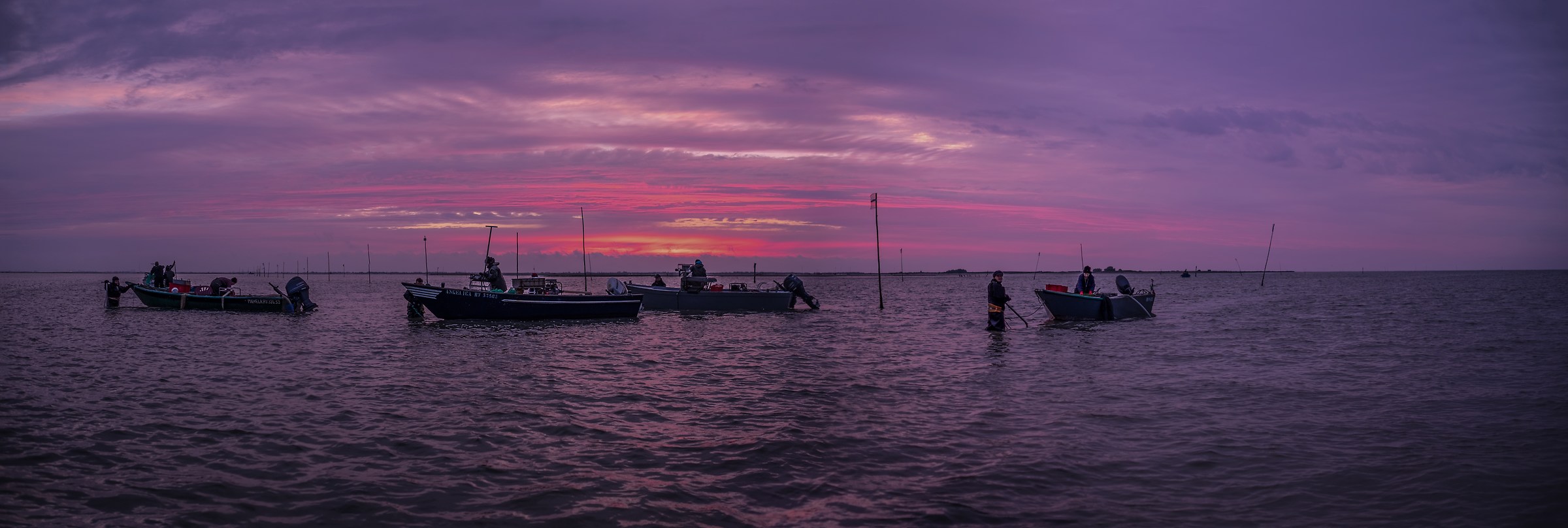 Alba su pescatori di vongole, Delta del Po