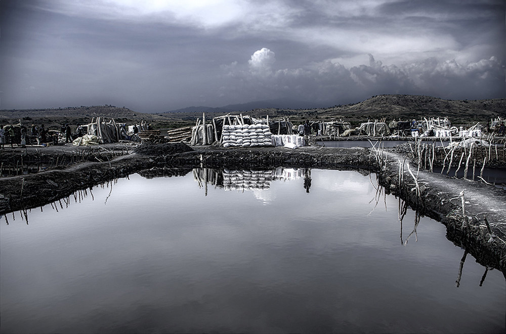 holding tank - Salt Mine Lake Katwe