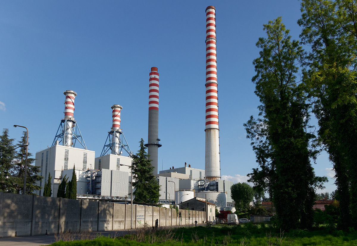 La centrale termoelettrica di Ostiglia (mn)