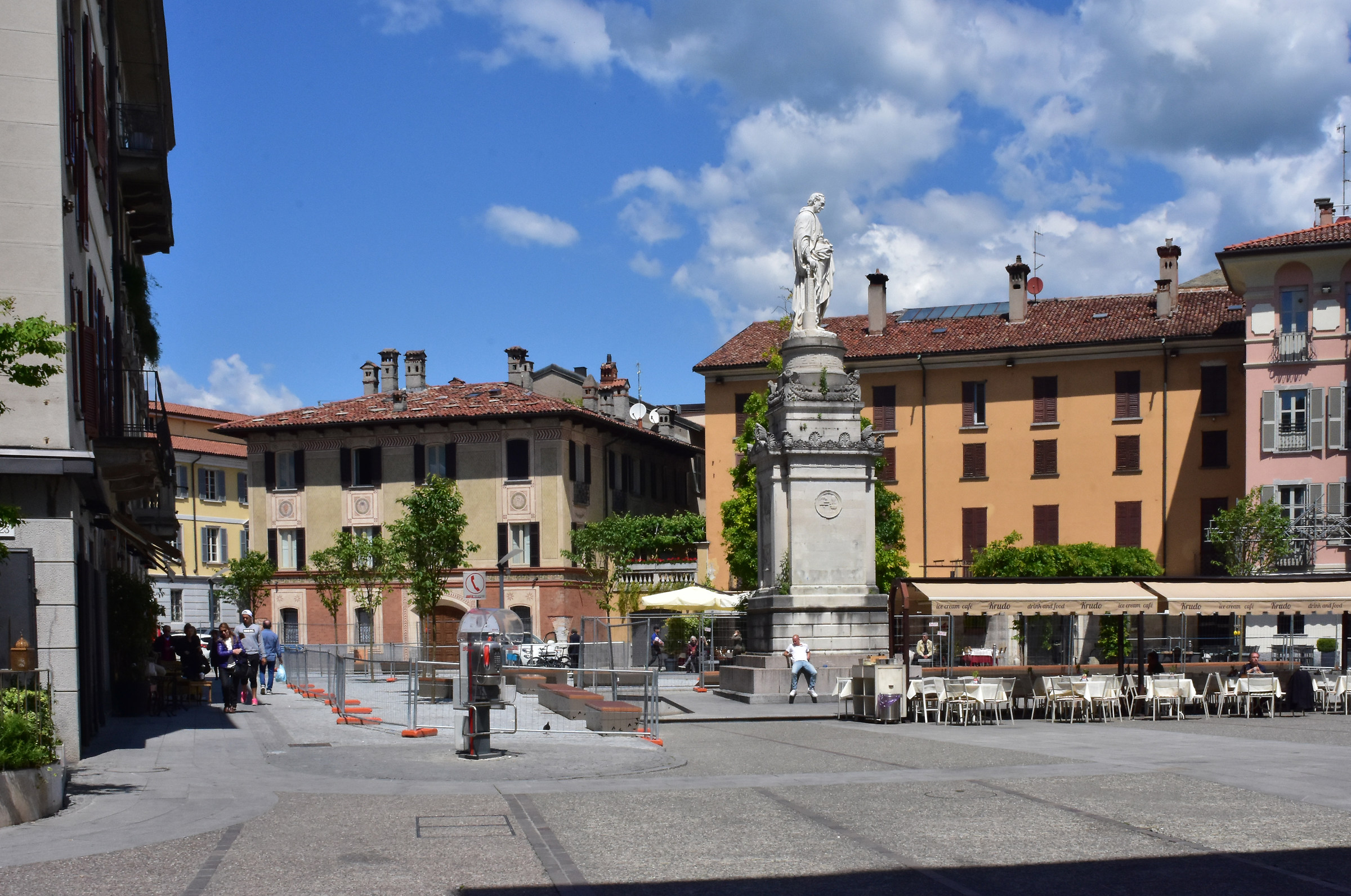 Como Piazza A. Volta
