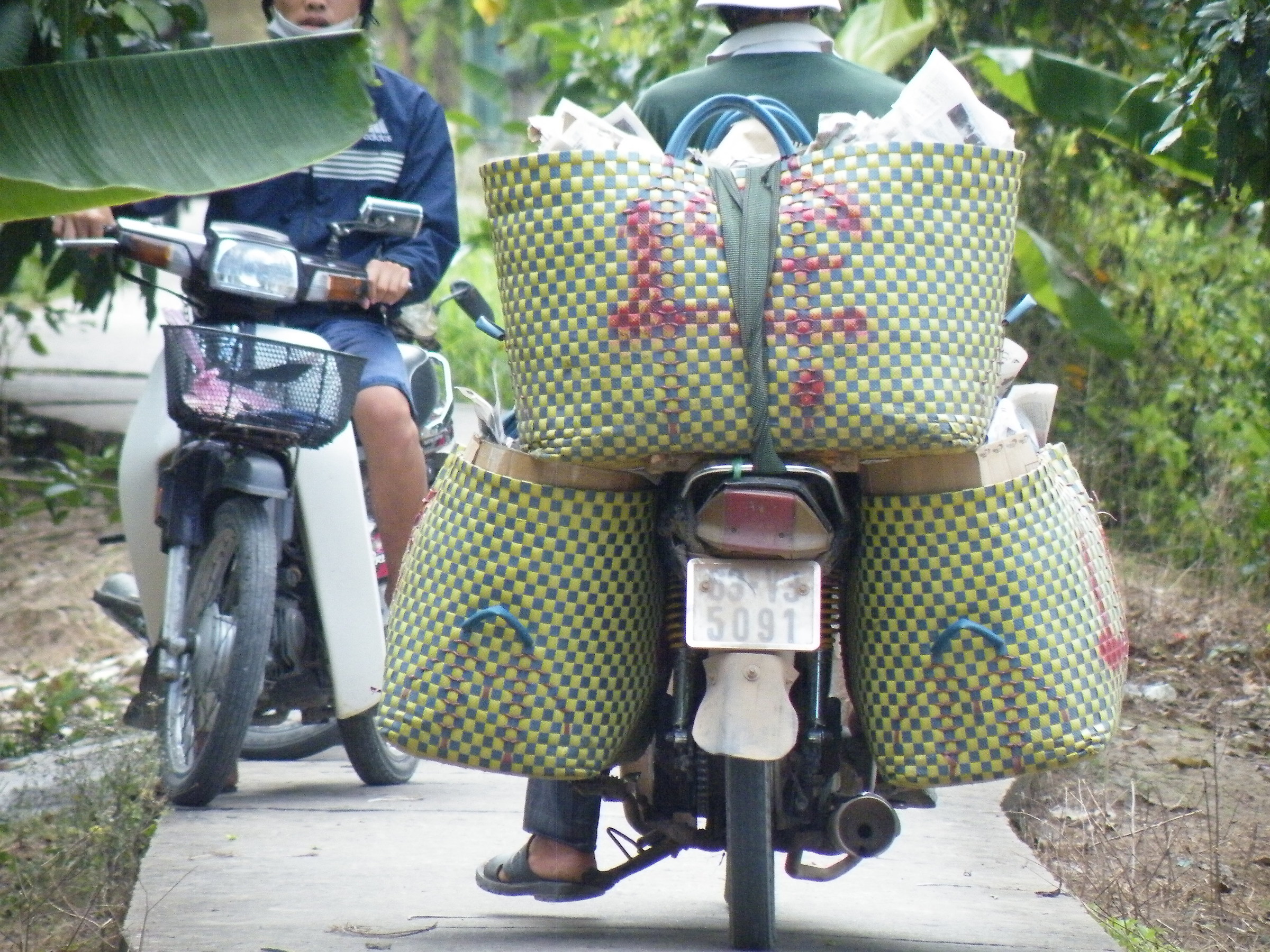 trasporto eccezionale nel delta del Mekong