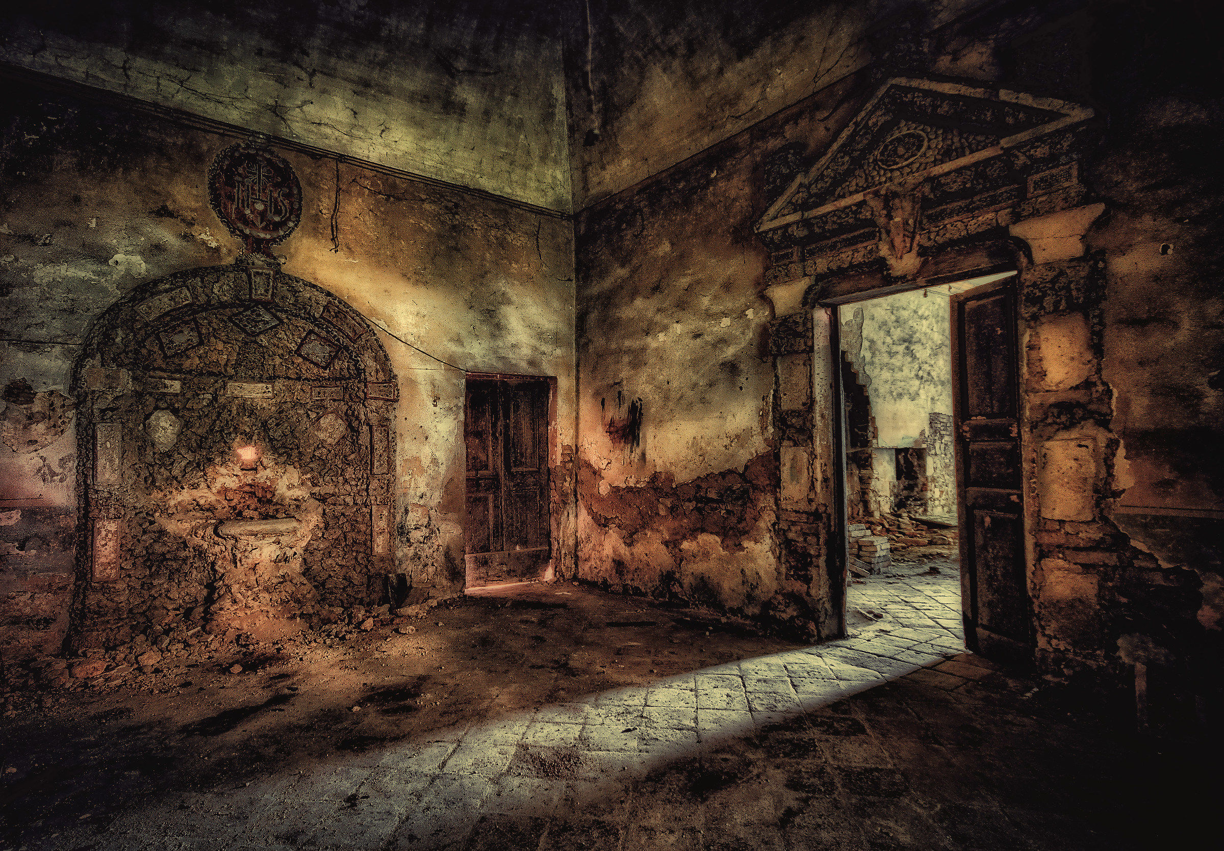 Castle of carrion ... sacred area