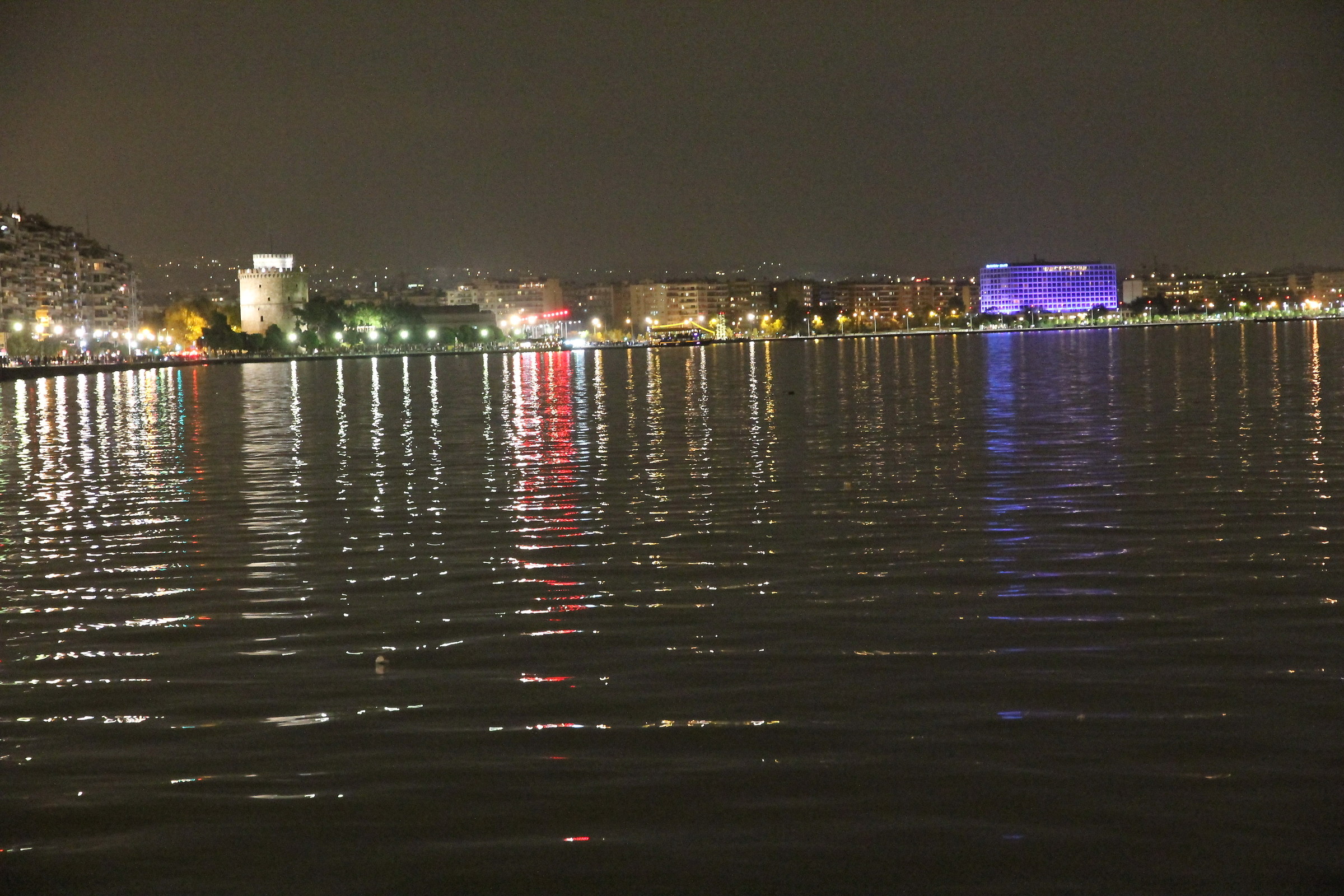 Thessaloniki - The coast at night (1)