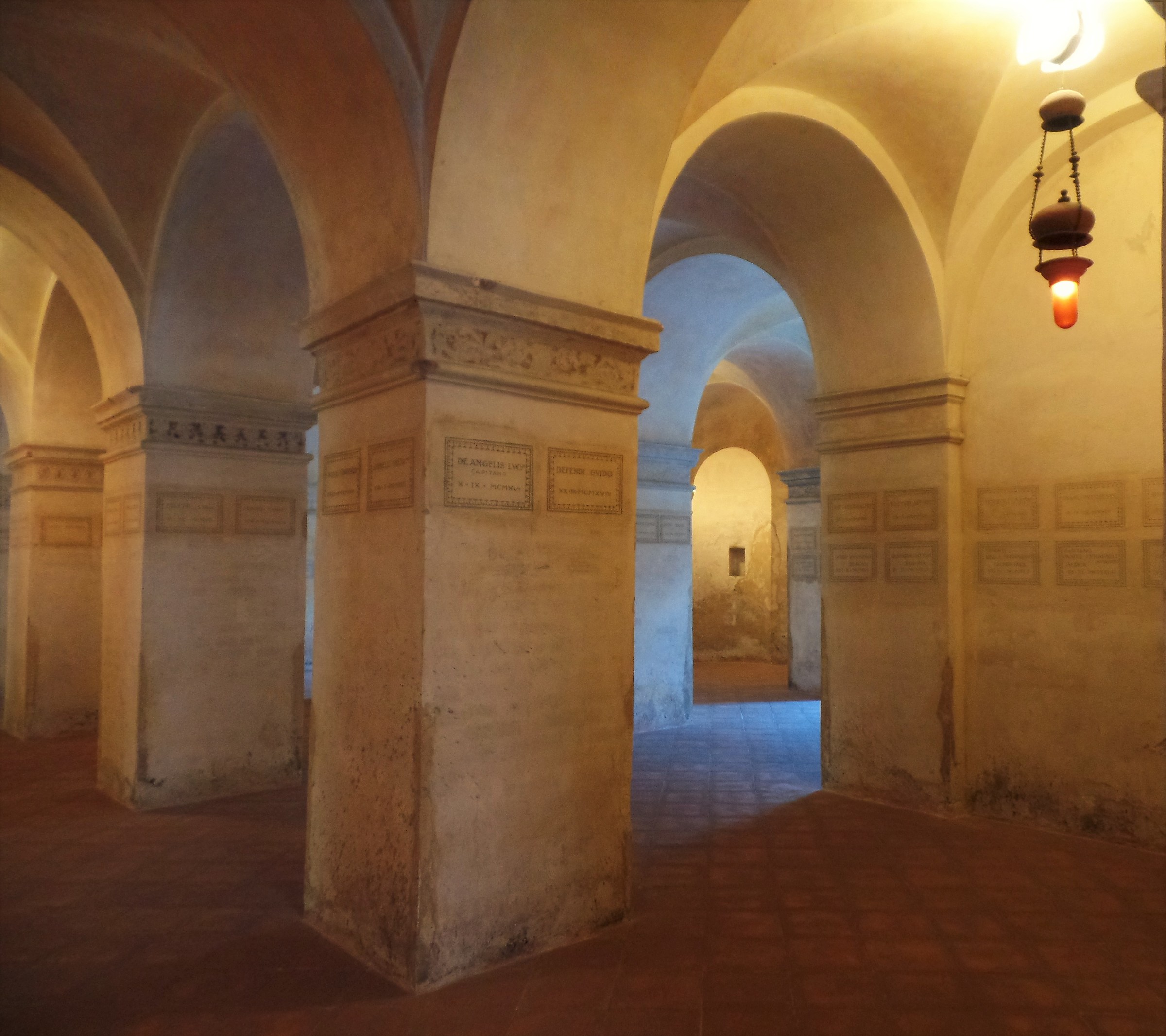 natural light blue light