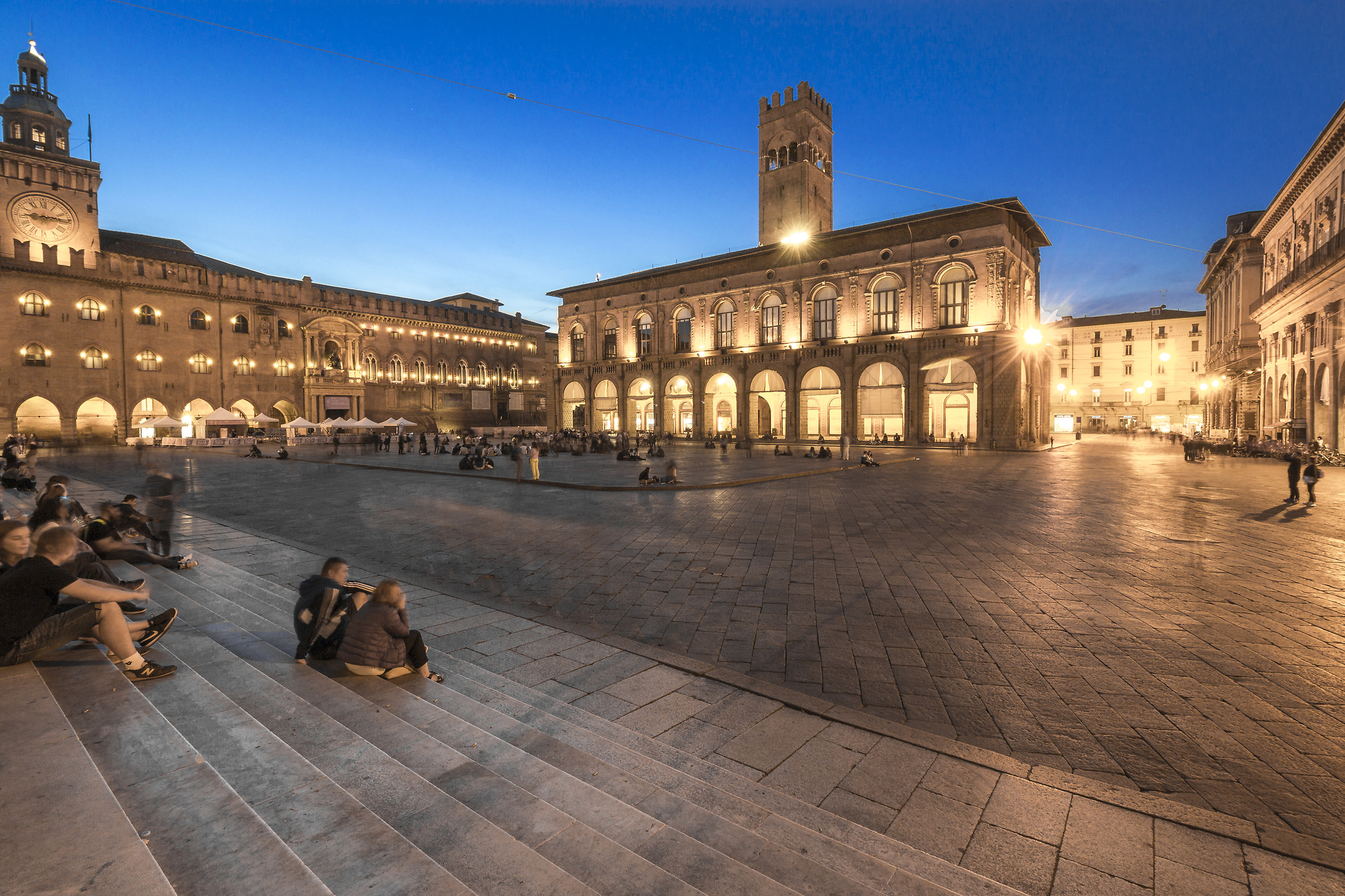 Piazza Maggiore alla Blue Hour