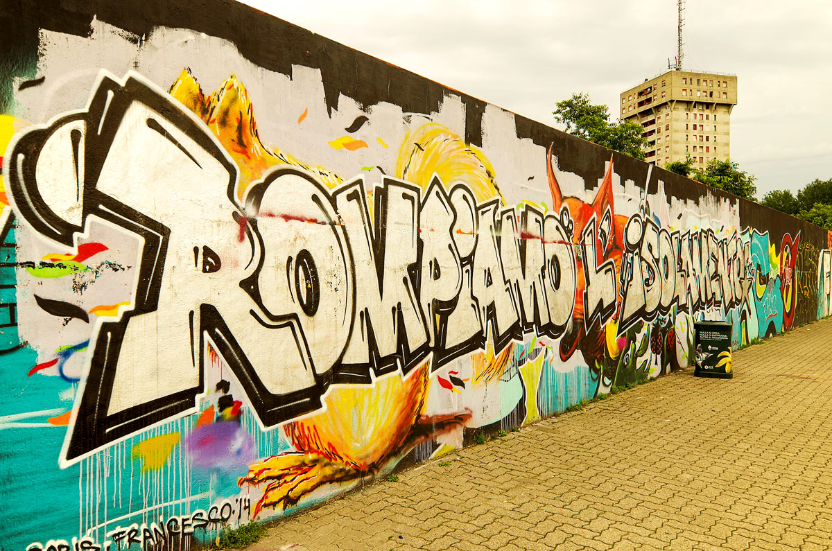 We break the isolation (suburbs 1)