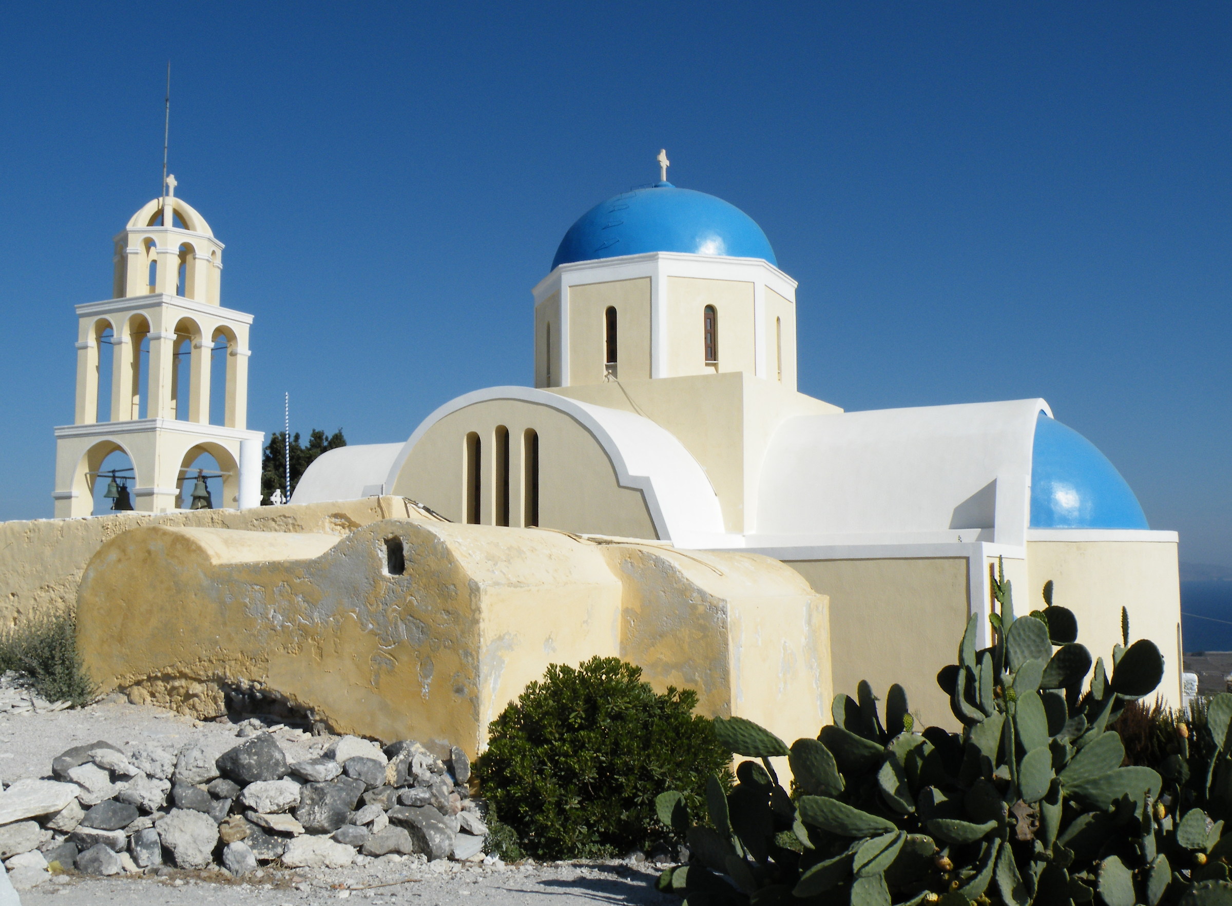 altra bella chiesa a santorini