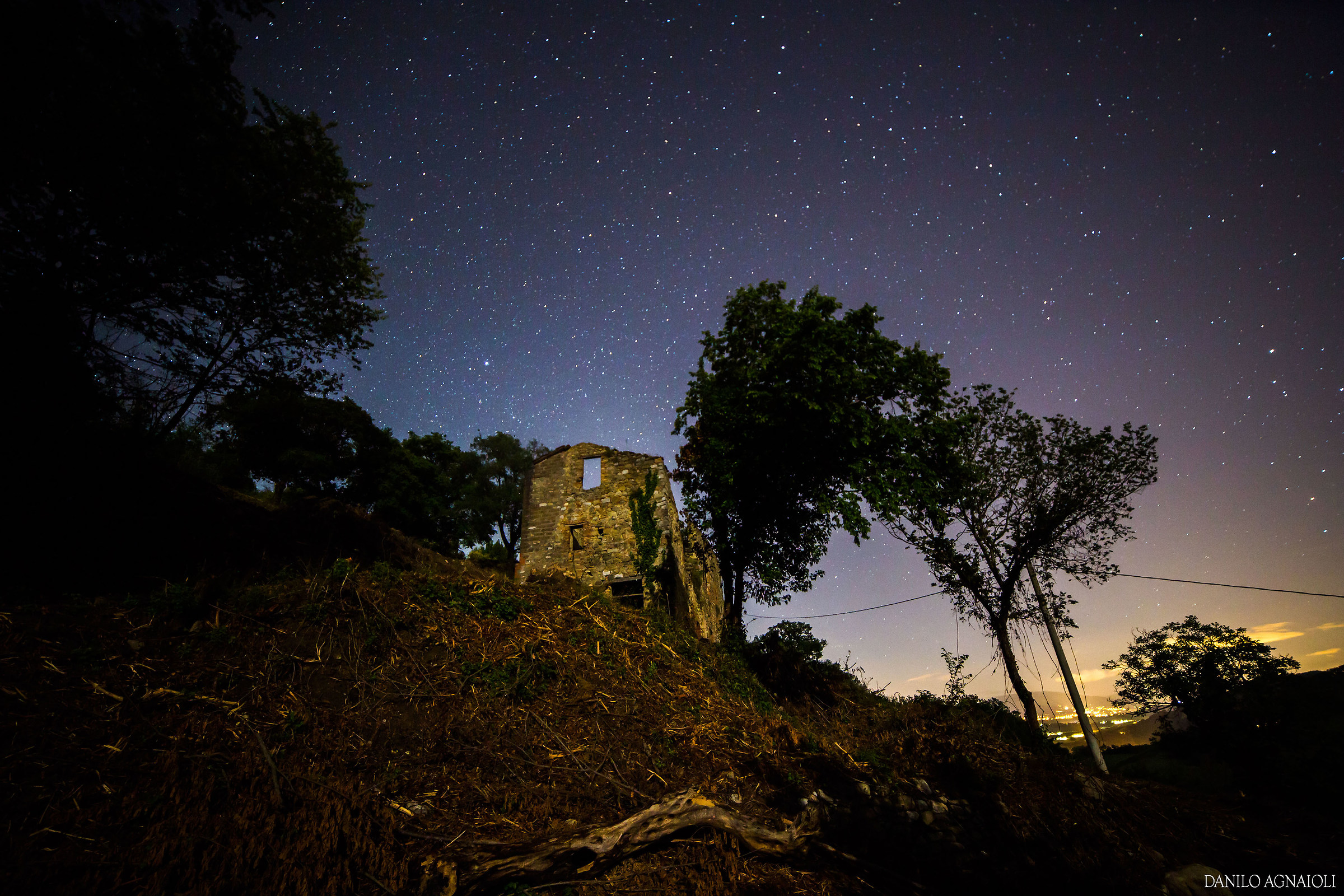 single shot, as always, moreover