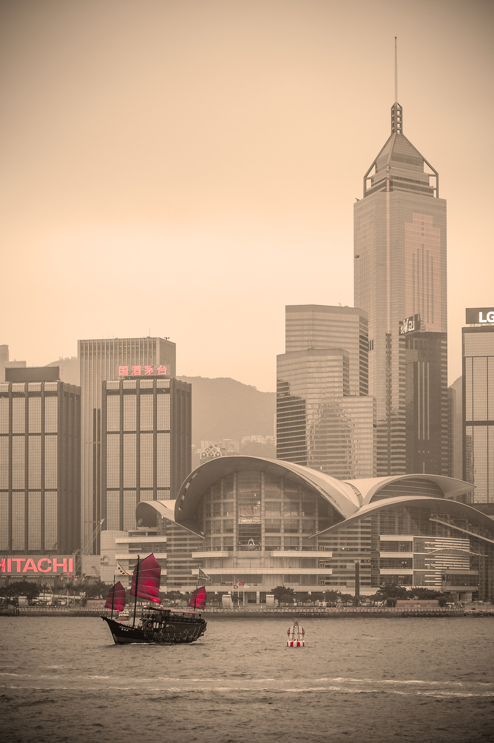 I 2 volti di Hong Kong