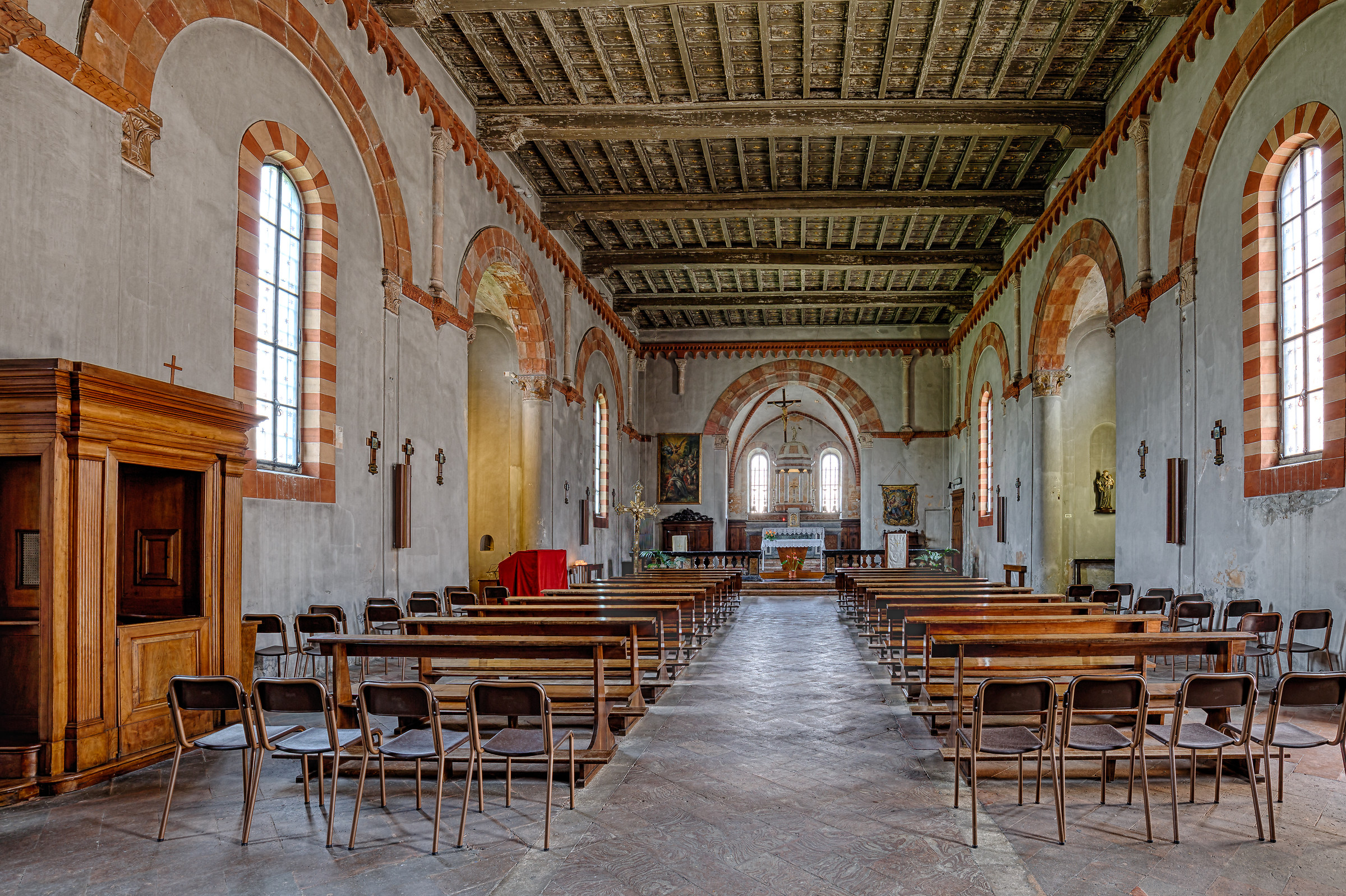 The interior of the old church in Milan Monluè