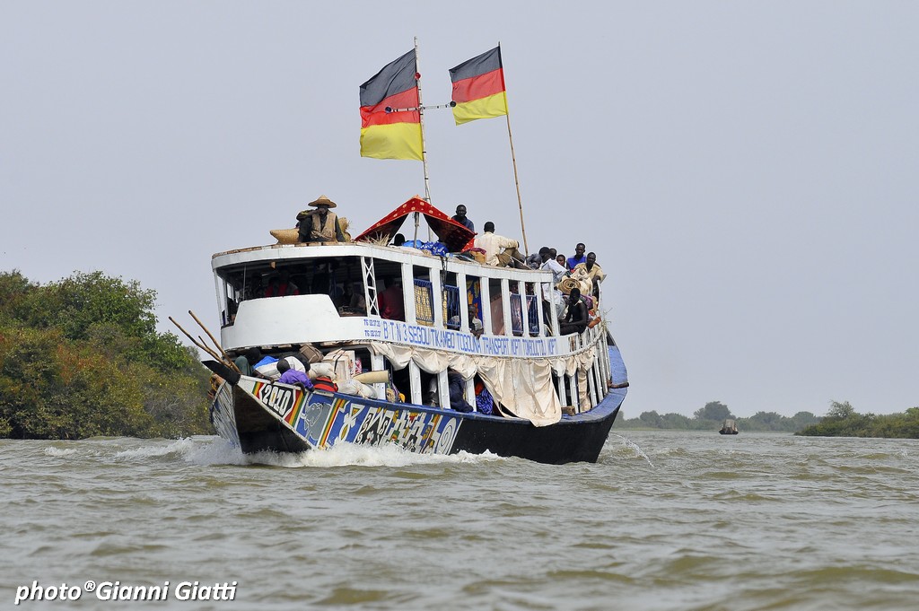 Life on the great river Niger (Mali)