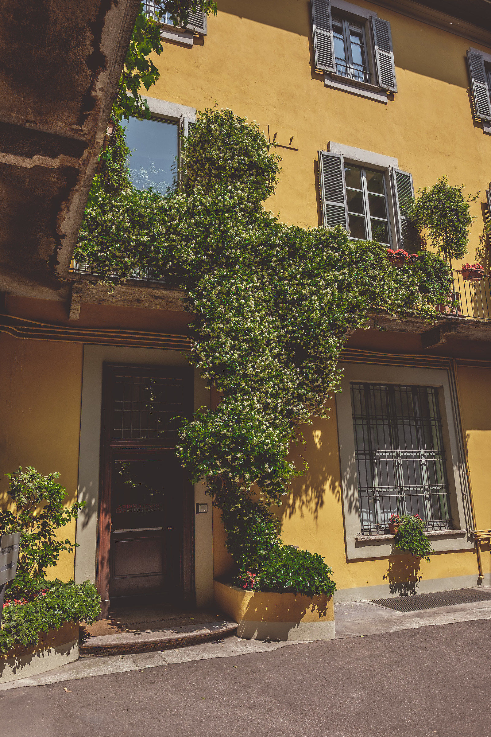 Milan Open Courtyards 15