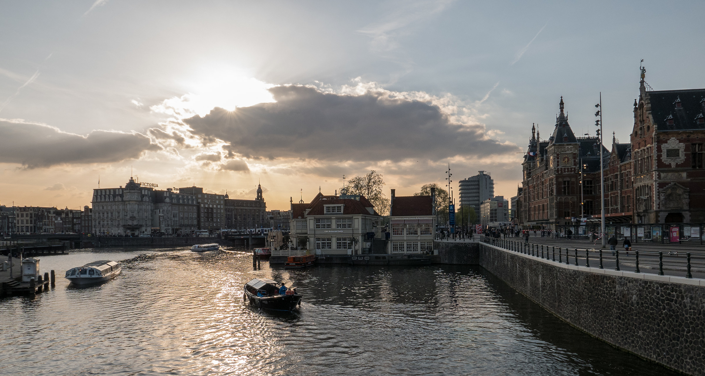 Tramonto su Amsterdam