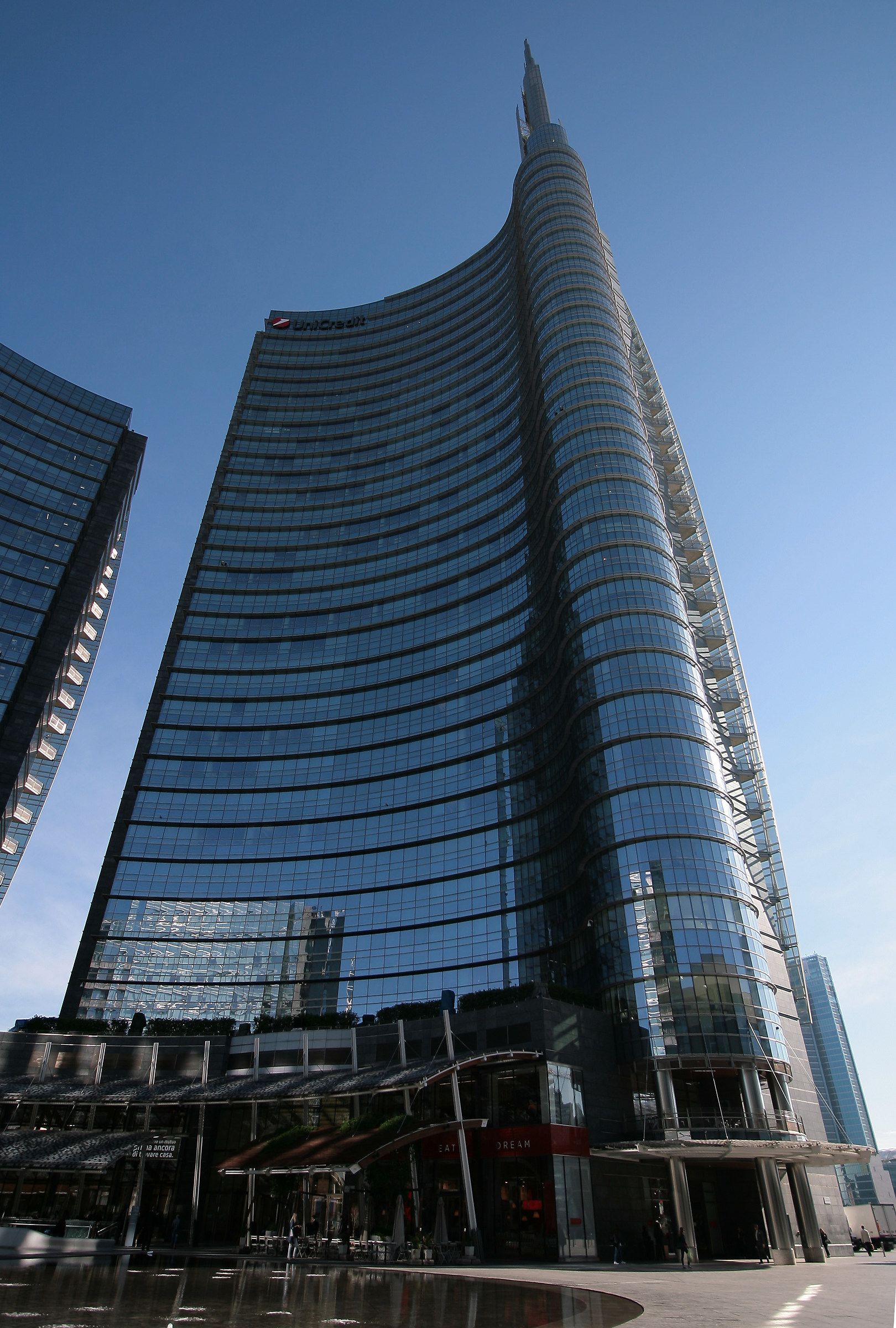 Un albero di trenta piani. Anzi, trentuno.