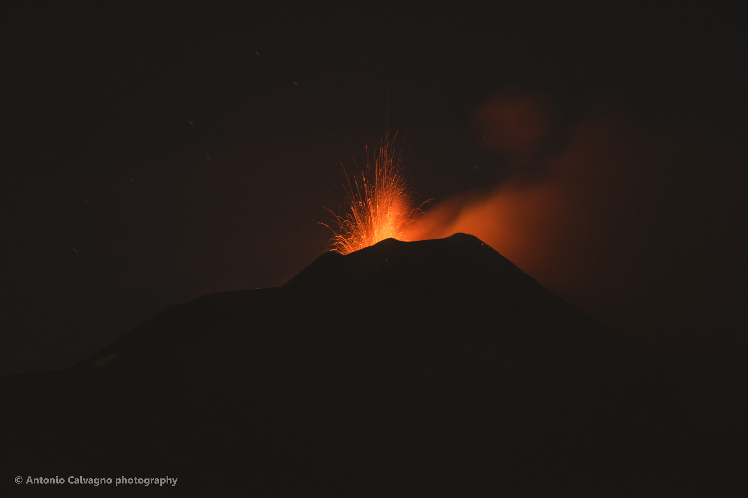 Etna: Parossismo del 25 Maggio 2016 "Voragine"