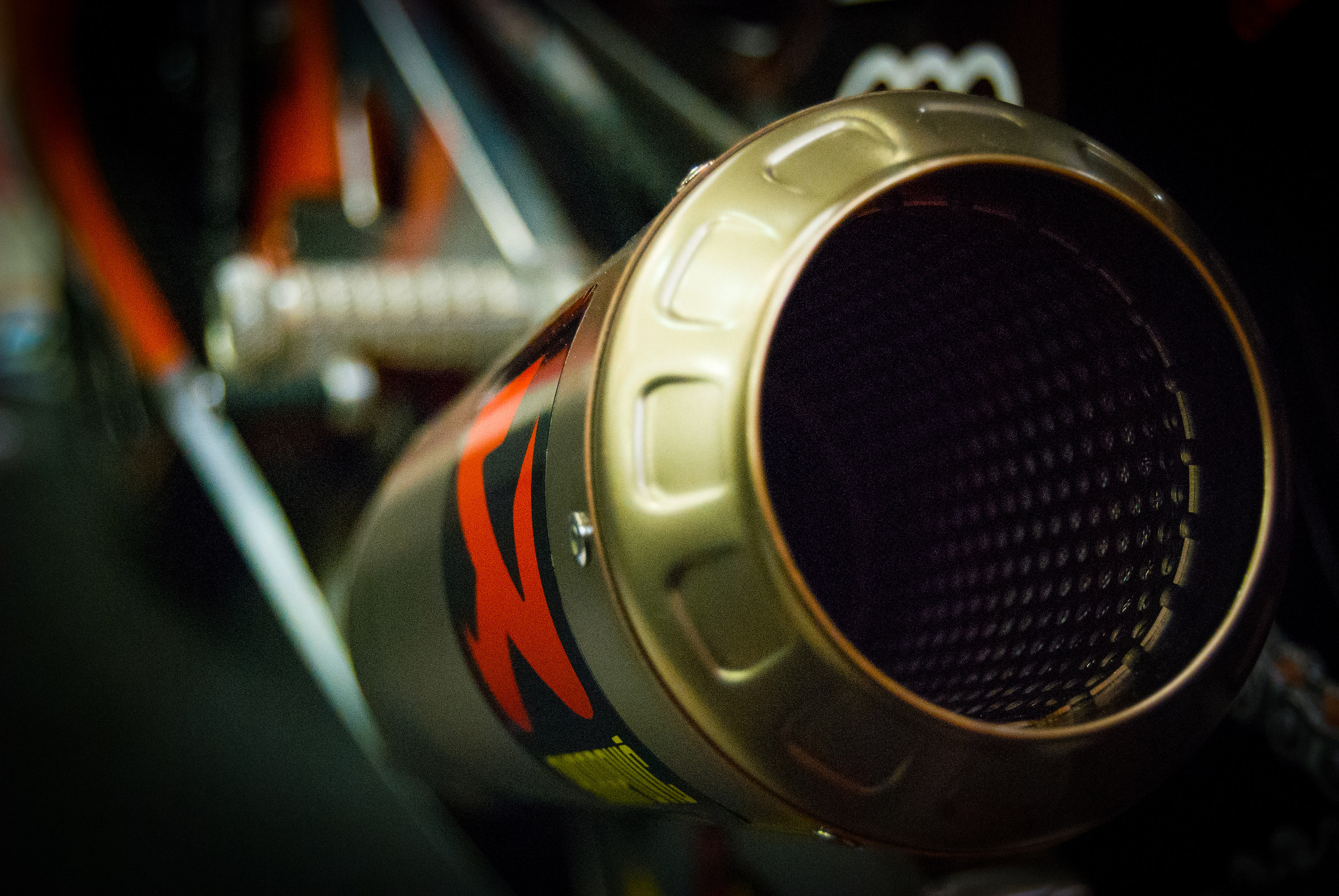 Akrapovic - KTM Moto3